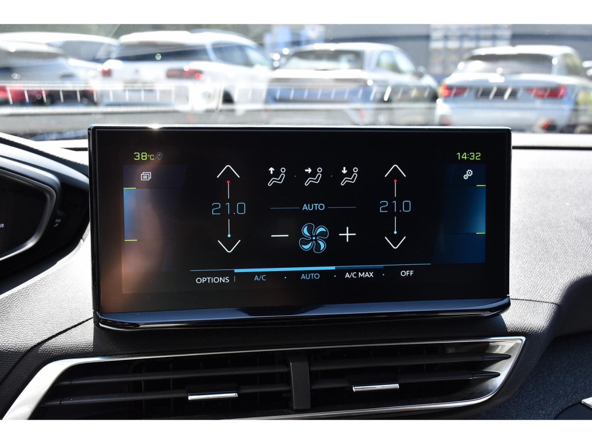 Peugeot 3008 1.6 Hybrid PHEV 224 Allure e-EAT8 ACC LANE SIDE CAM 1° MAIN (2022) - Photo 15