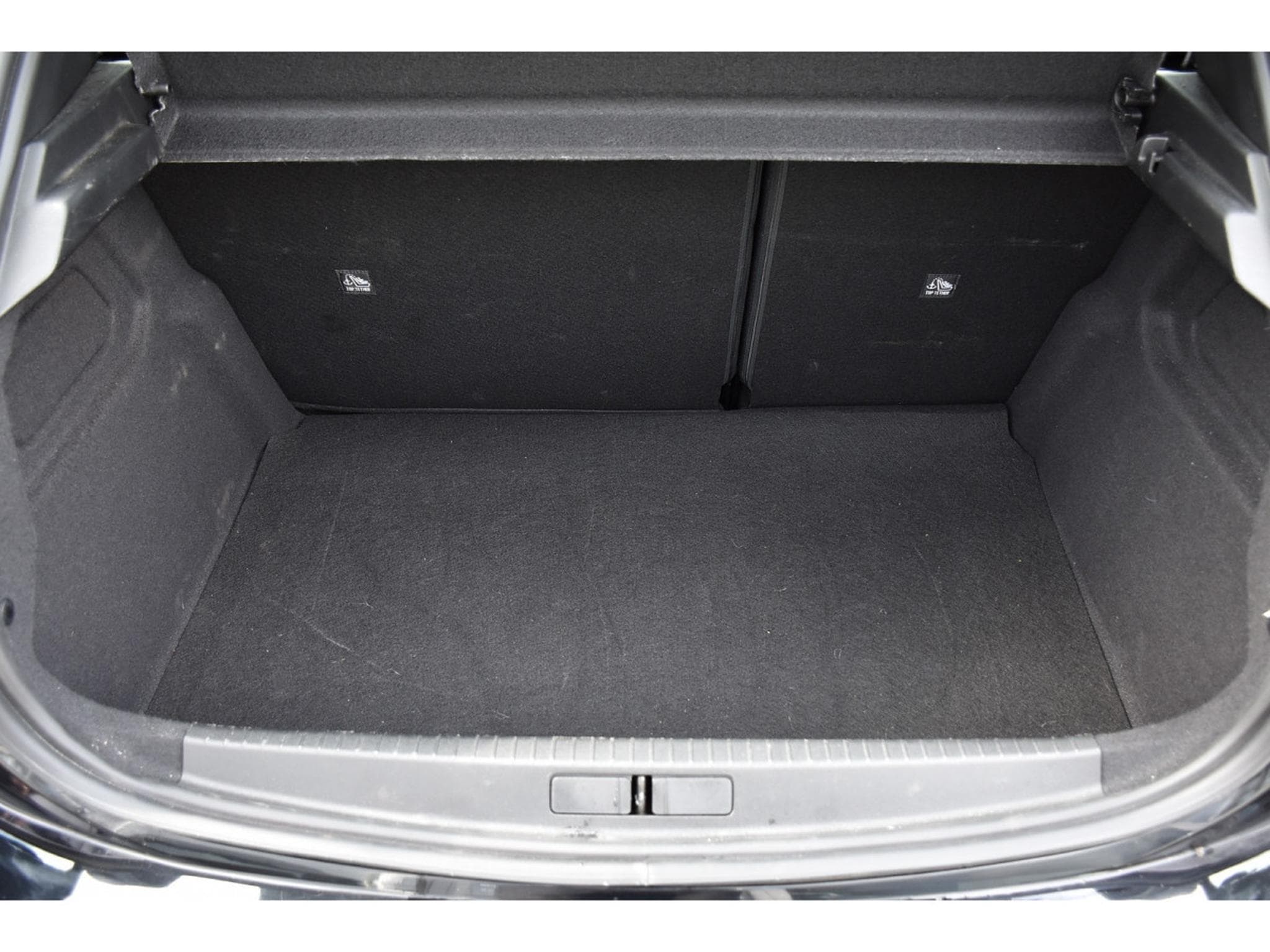 Opel Corsa 1.2 Turbo Edition AT8 REGUL LANE SIDE CAM 1° MAIN (2025) - Photo 19