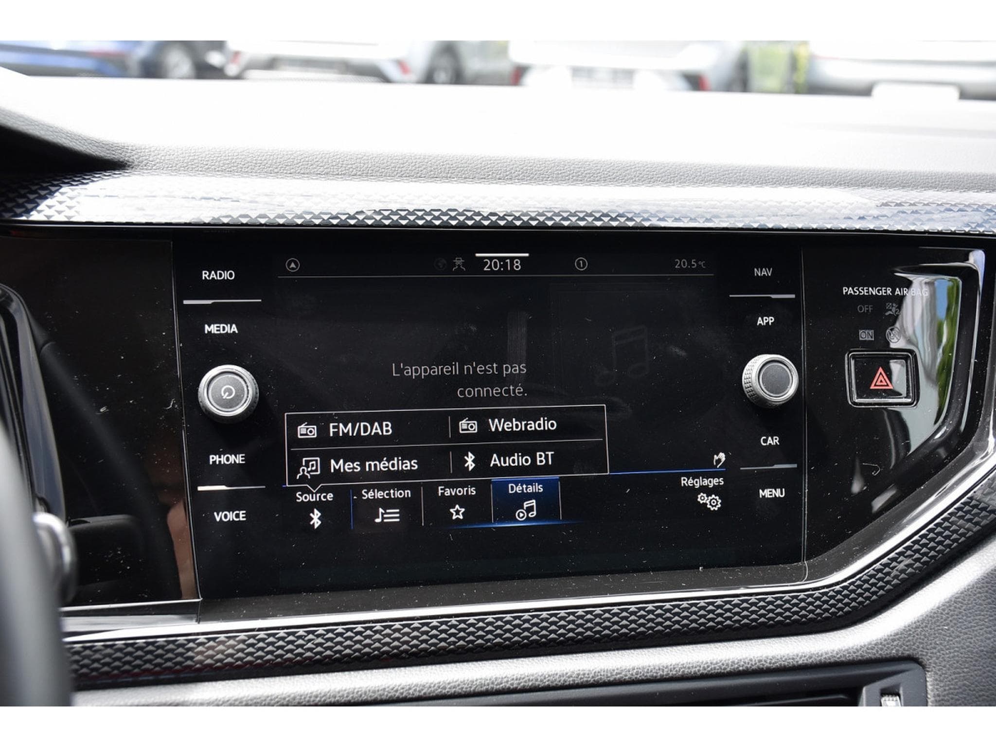 VW Taigo 1.0 TSI Life DSG ACC TRAVEL CAM KEYLESS JA17 1° MAIN (2025) - Photo 10