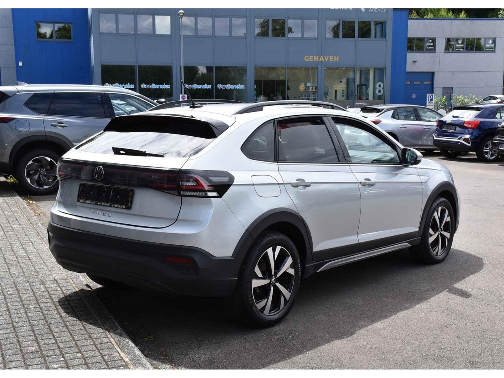 VW Taigo 1.0 TSI Life DSG ACC TRAVEL CAM KEYLESS JA17 1° MAIN (2025) - Photo 4