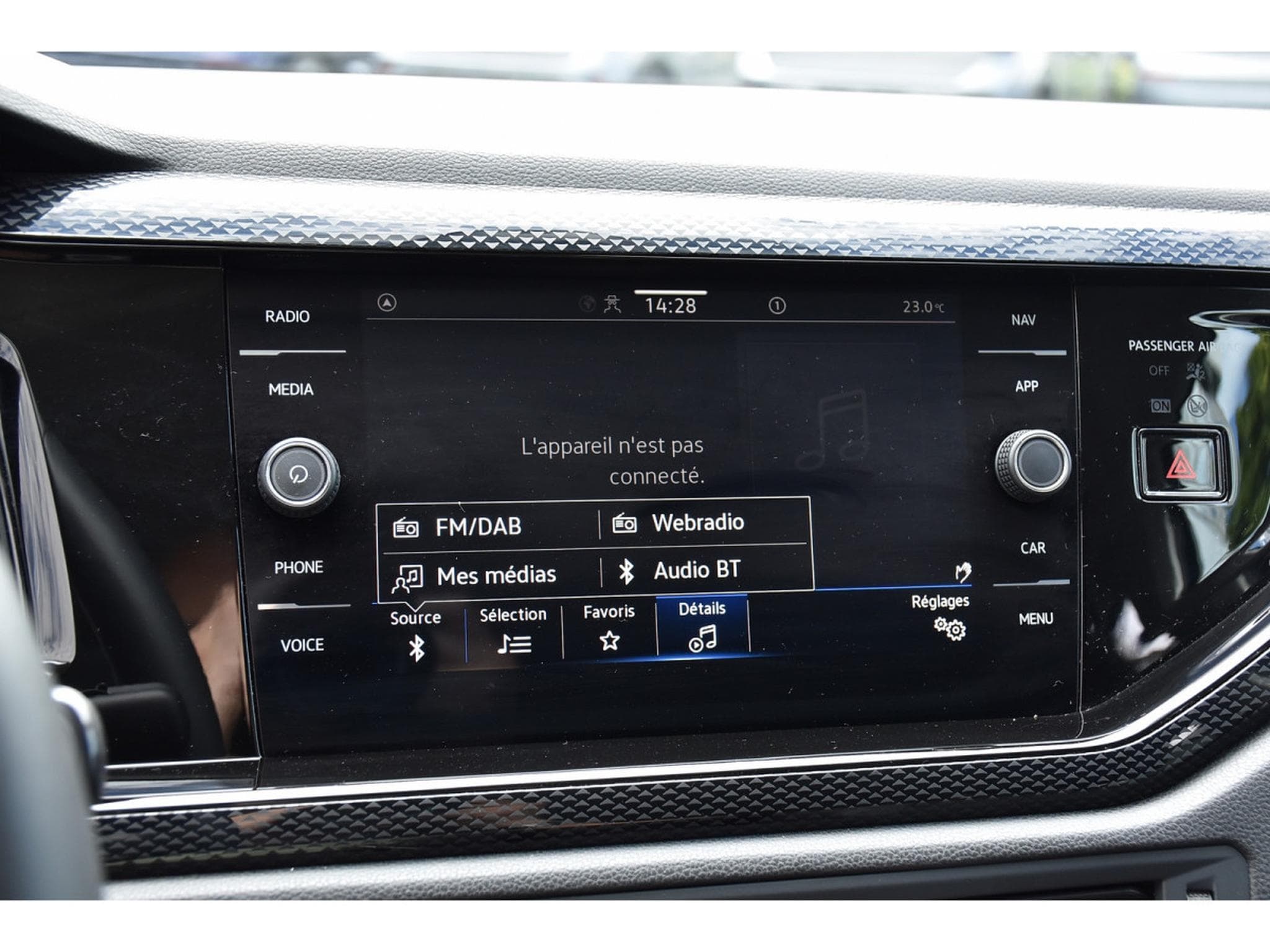 VW Taigo 1.0 TSI Life DSG ACC TRAVEL CAM KEYLESS JA17 1° MAIN (2025) - Photo 10
