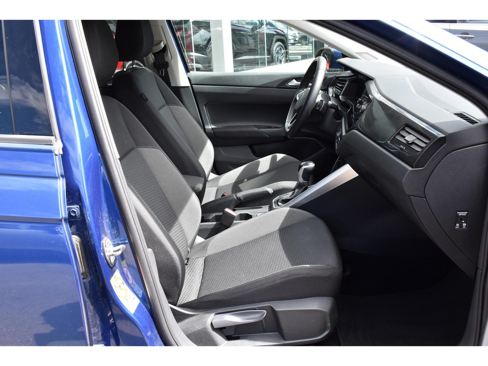 VW Taigo 1.0 TSI Life DSG ACC TRAVEL CAM KEYLESS JA17 1° MAIN (2025) - Photo 7