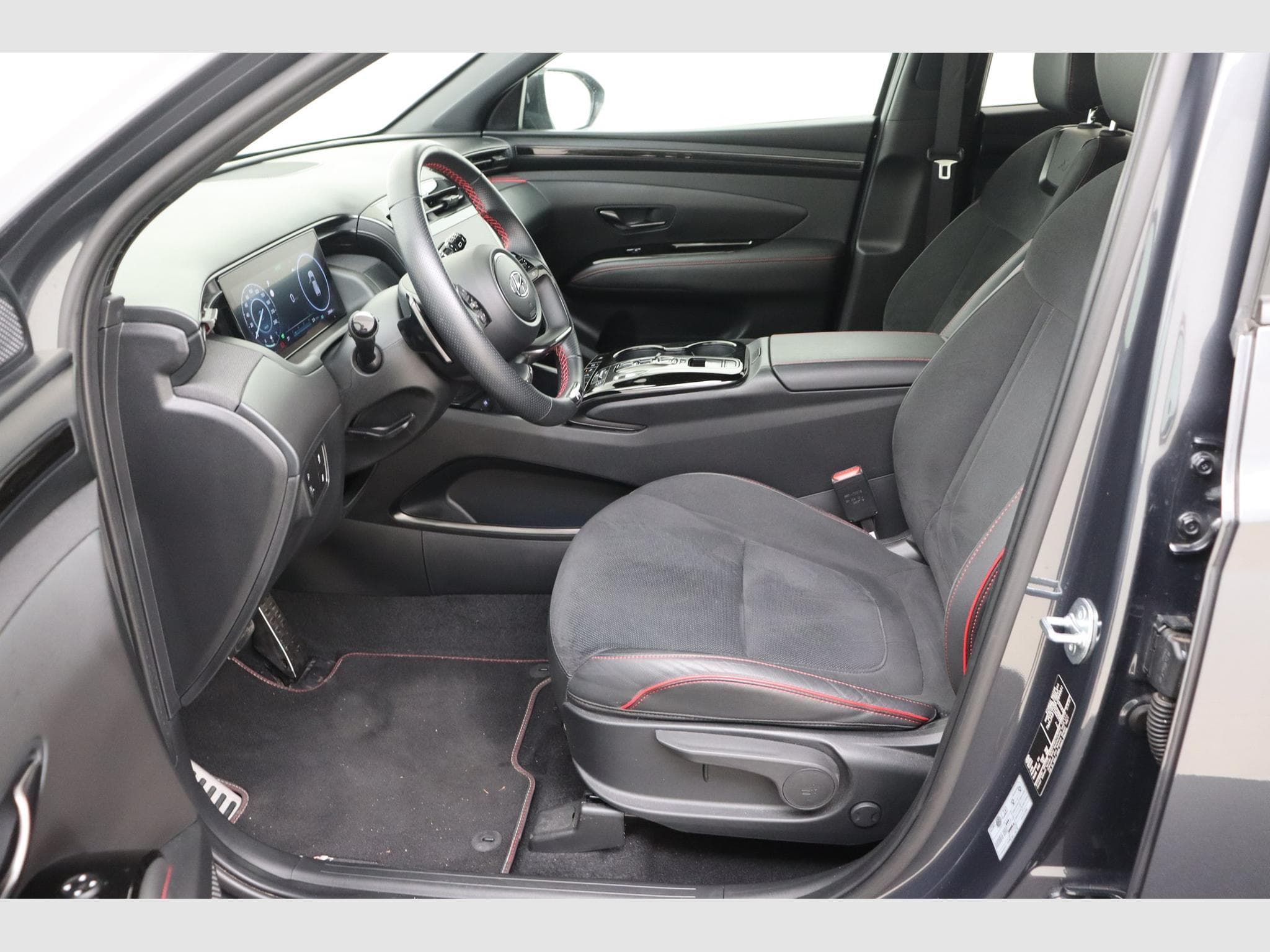 Hyundai Tucson Feel N-line (2024) - Photo 13