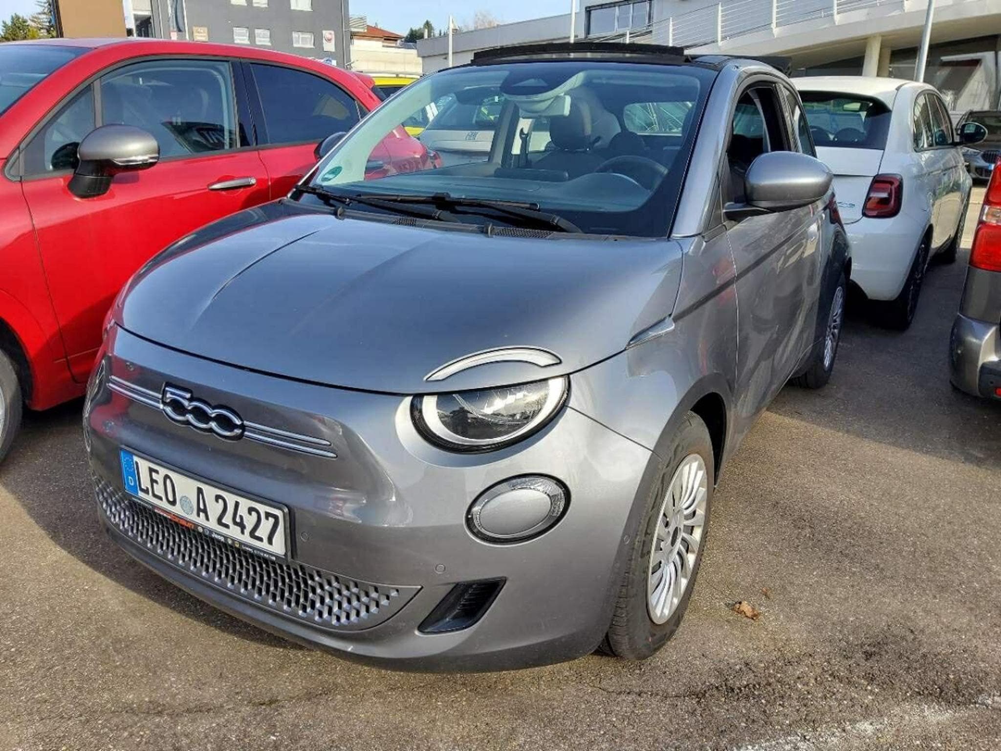 Fiat 500 Cabrio (2023) - Photo 1