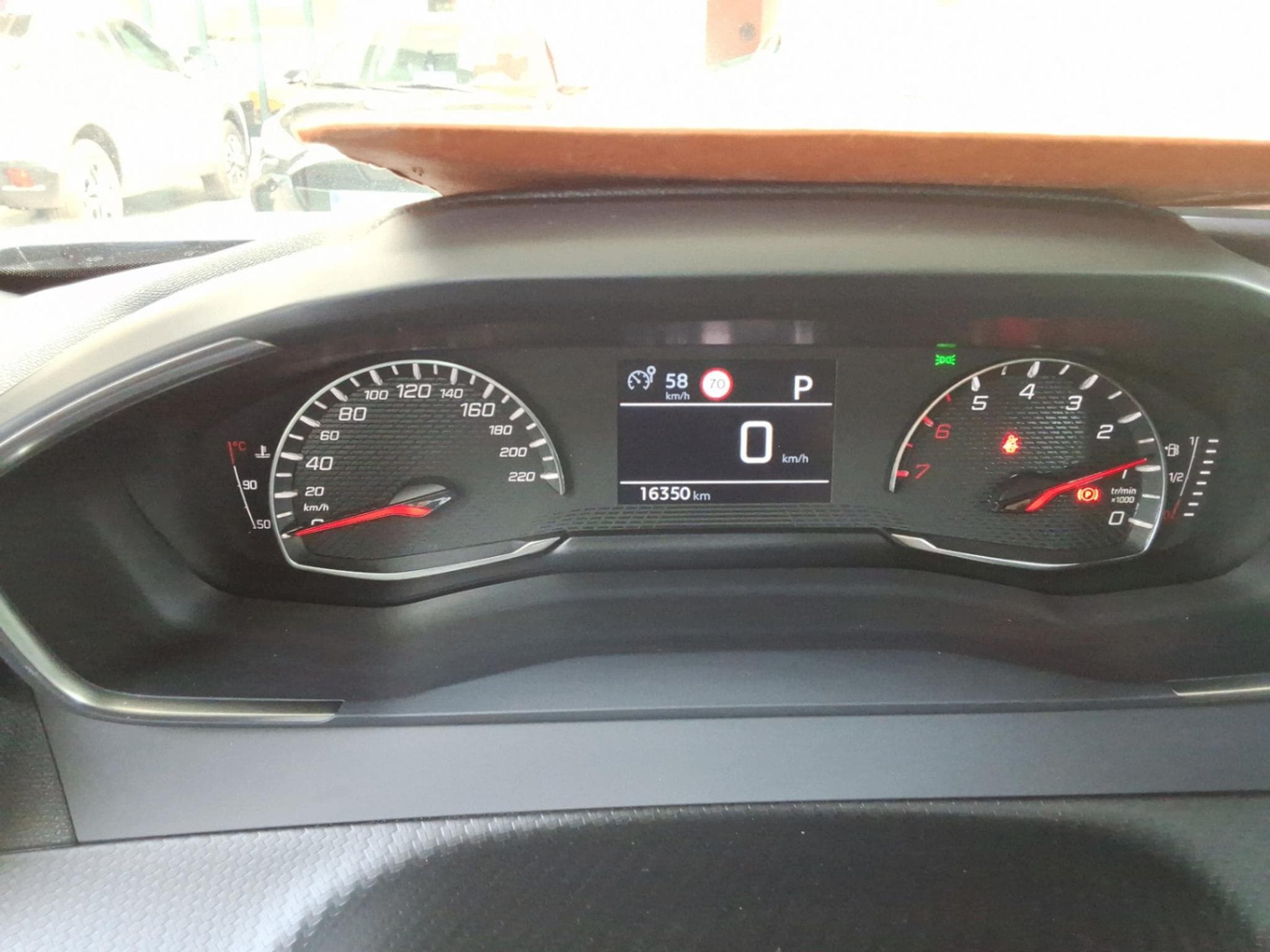 Peugeot 2008 Style (2025) - Photo 10