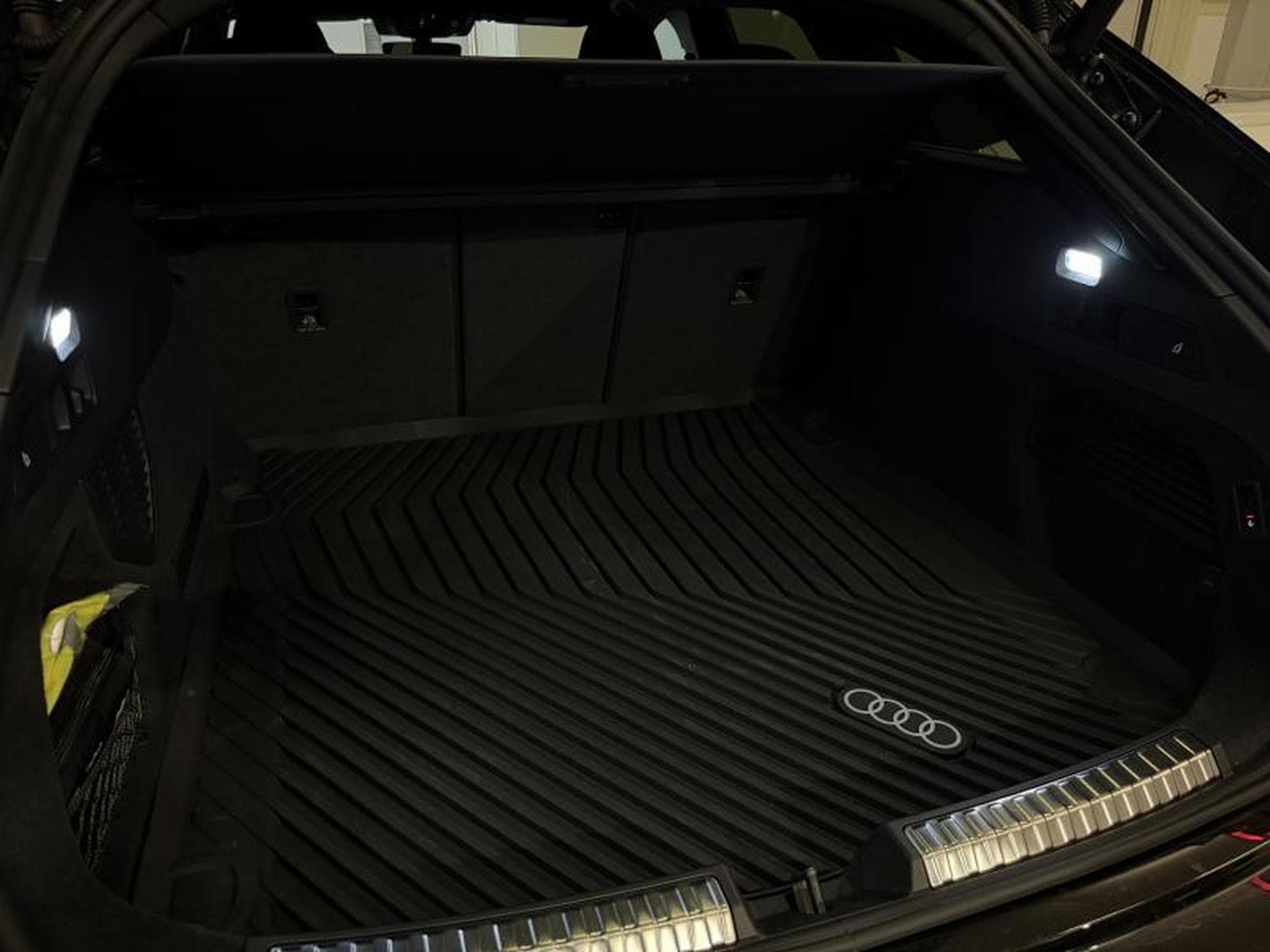 Audi A5 Avant 2.0 TFSI 150kw S-Line (2026) - Photo 22