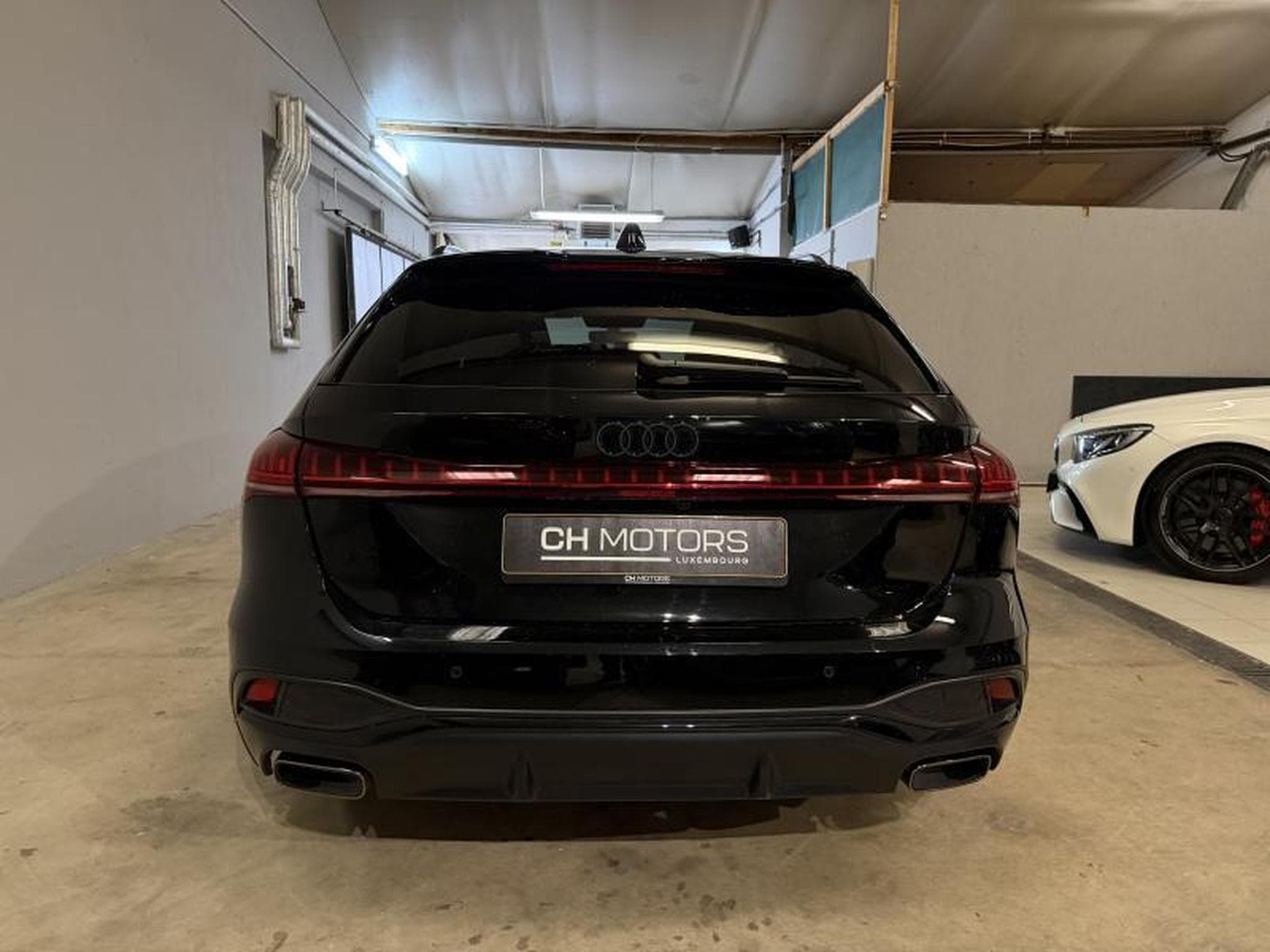 Audi A5 Avant 2.0 TFSI 150kw S-Line (2026) - Photo 6