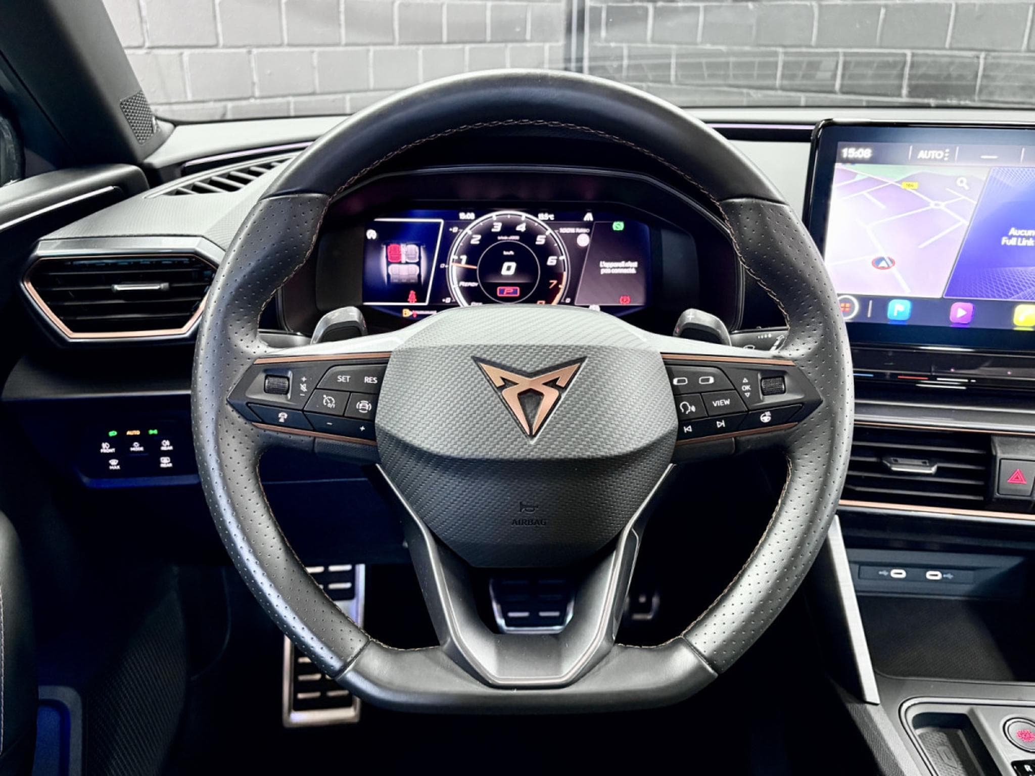 Cupra Leon VZ 2.0 TSI 300CV *CAM* *BEATS* ACC* *19"* (2023) - Photo 6