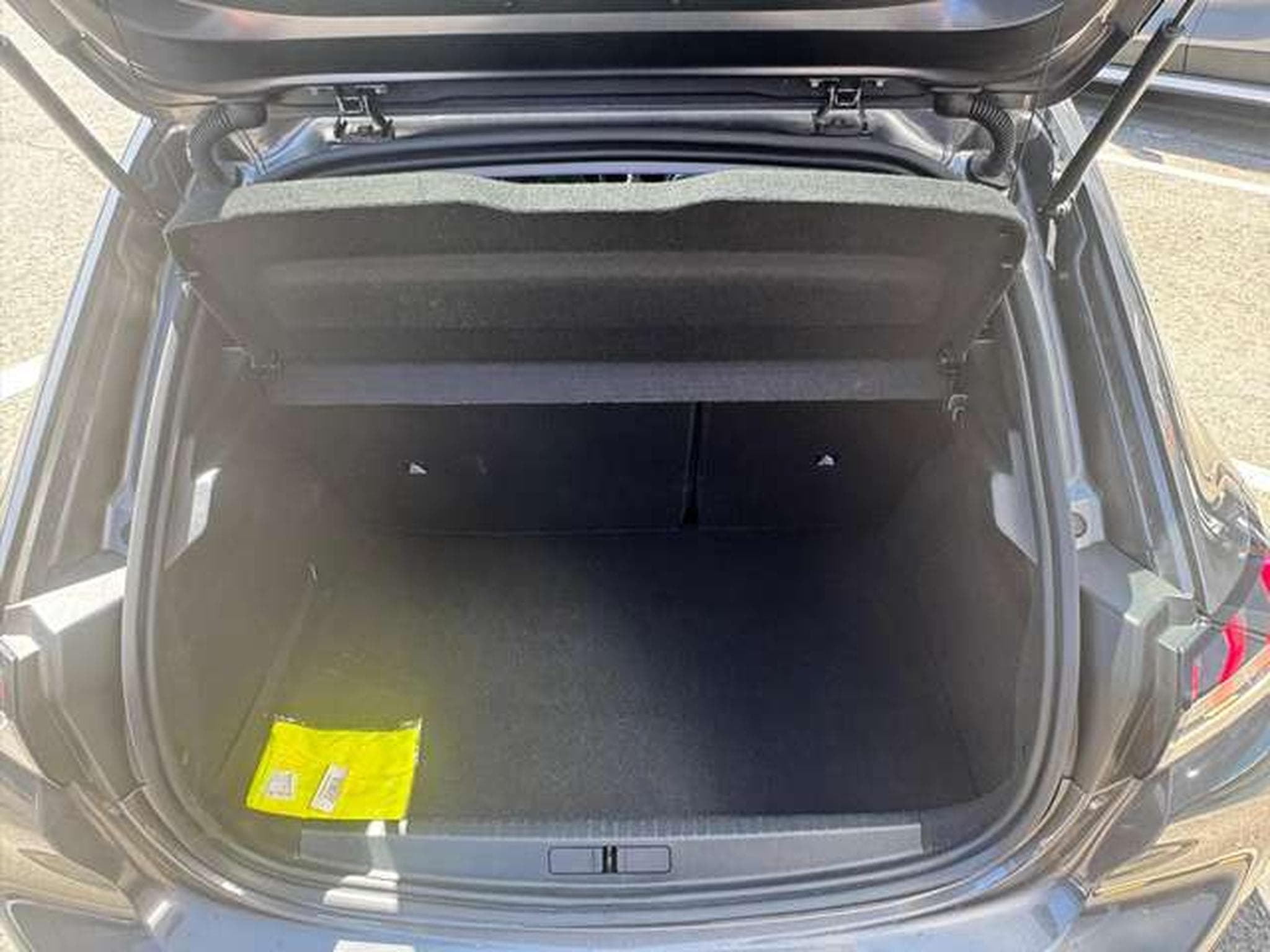 Peugeot 208 208 Allure Pack // jusqu'à 36mois de garantie (2023) - Photo 19