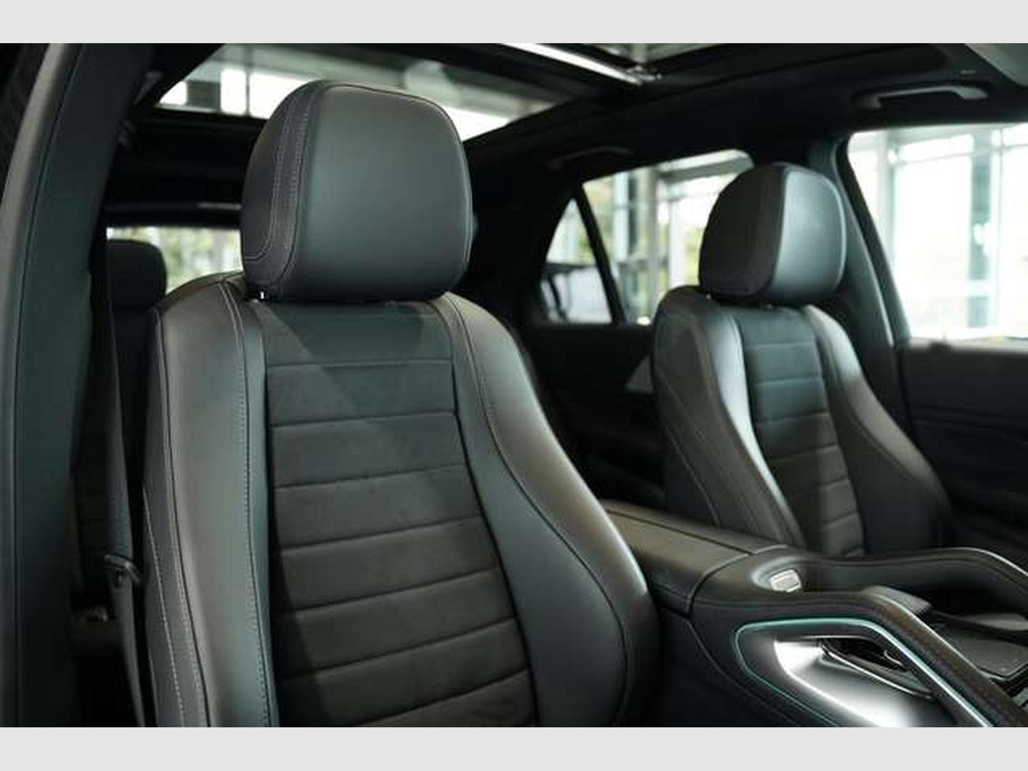 Mercedes GLE 400 d 4M AMG Line 2H *21 *Pano*LUFT*Digital (2019) - Photo 17