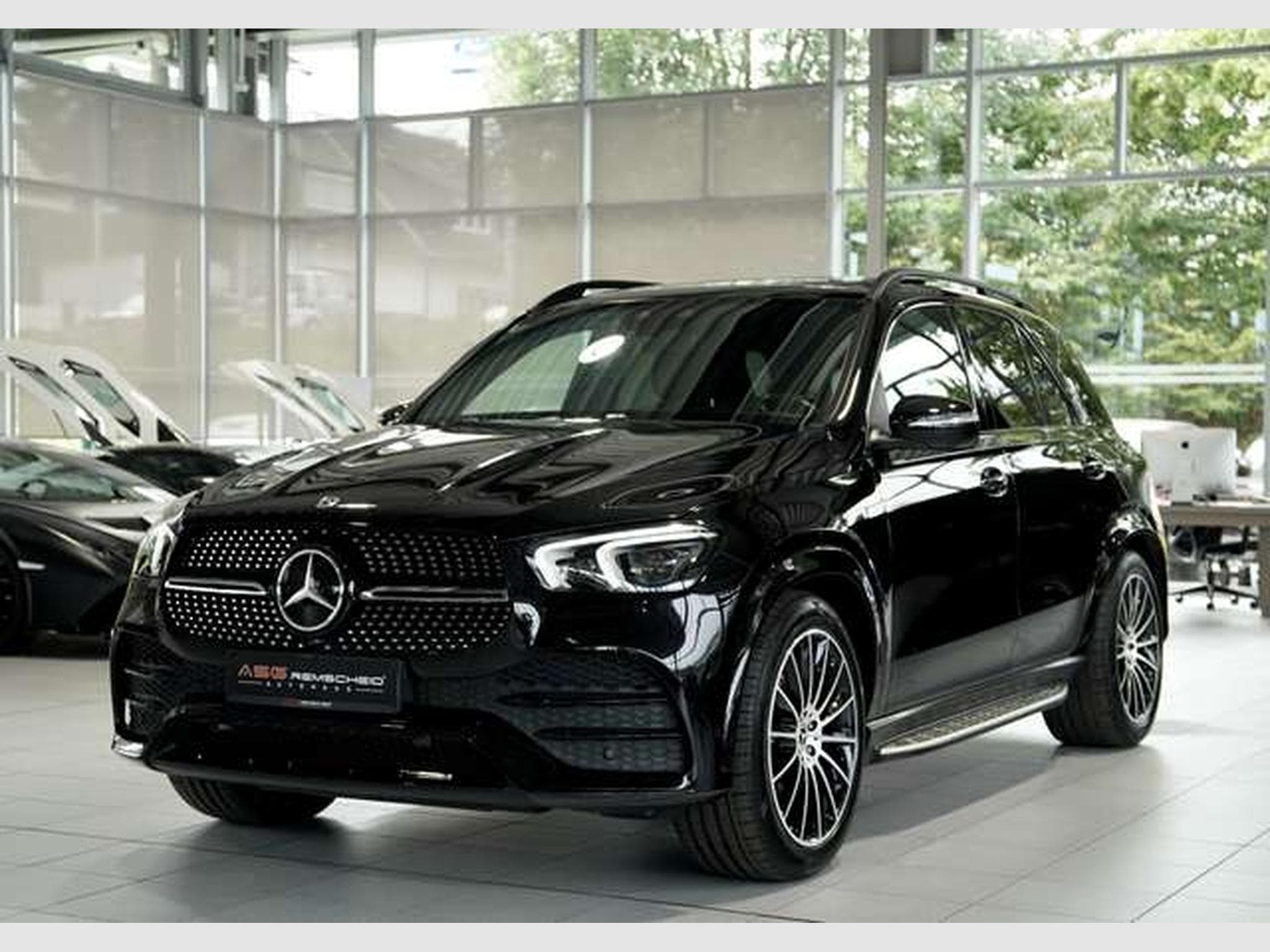 Mercedes GLE 400 d 4M AMG Line 2H *21 *Pano*LUFT*Digital (2019) - Photo 4