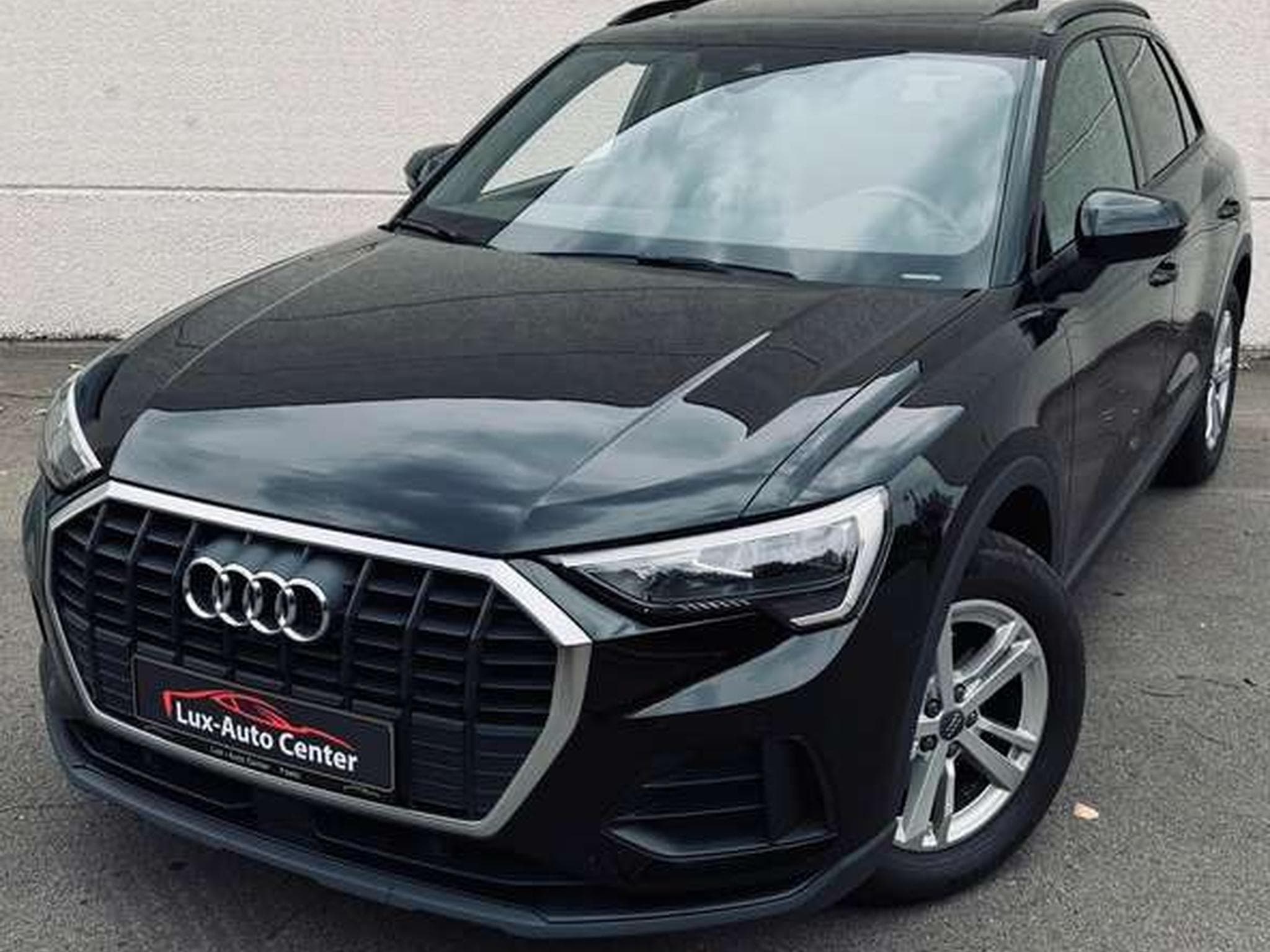 Audi Q3 Q3 35 TDi Business // 12 Mois De Garantie✅✅✅ (2019) - Photo 2