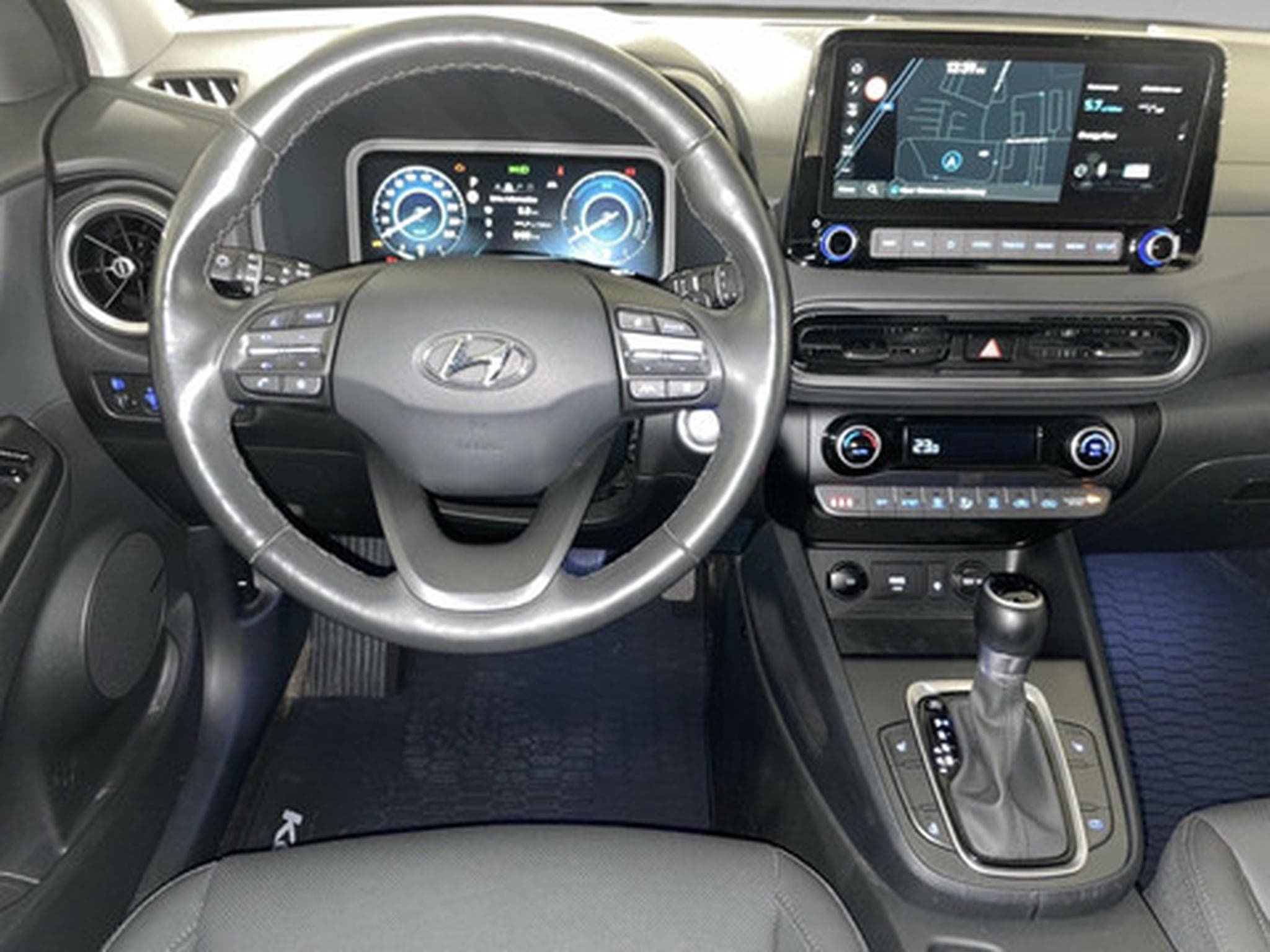 Hyundai Kona 1.6 GDi Hybrid Shine 6-DCT (2023) - Photo 6