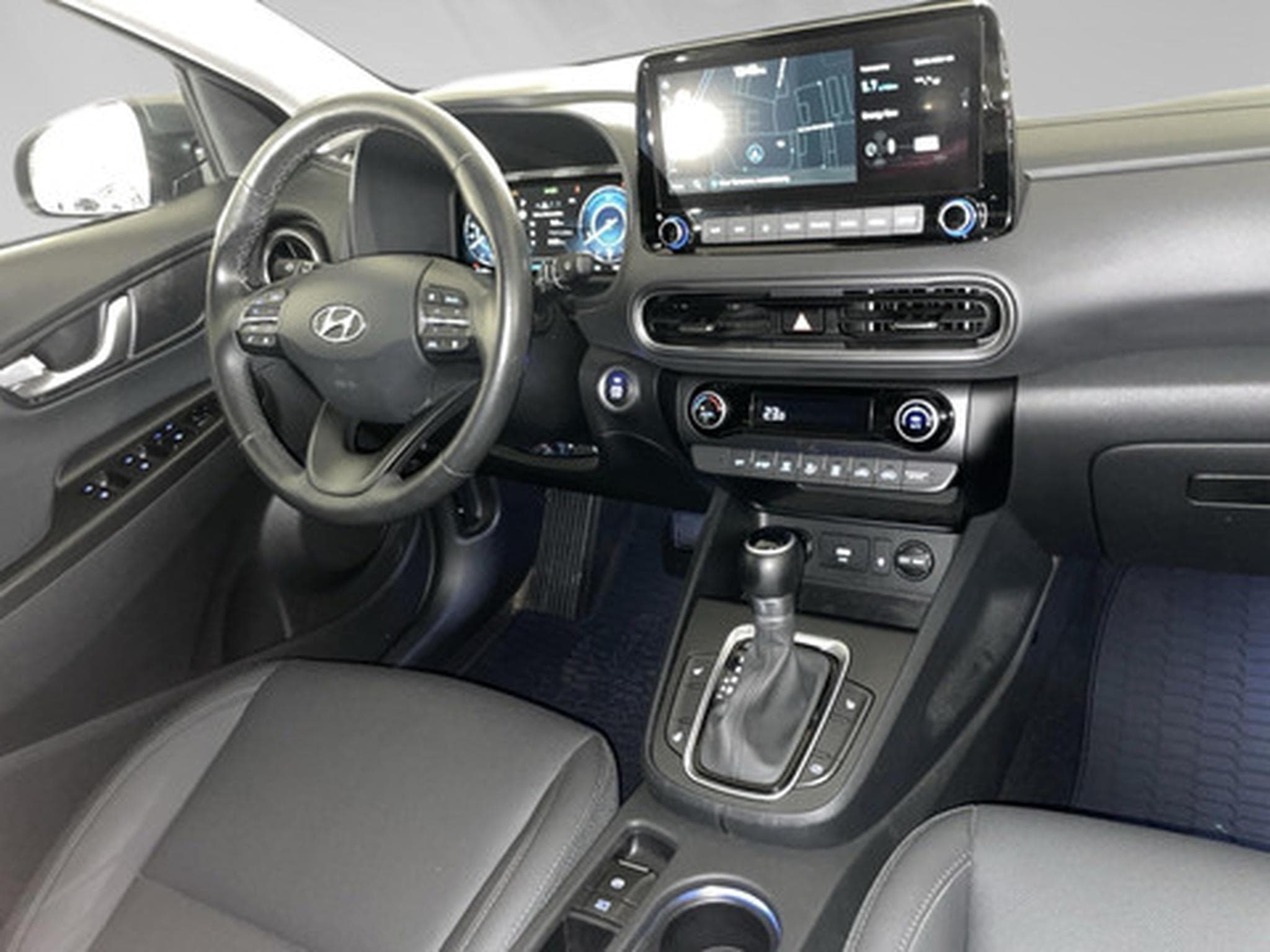 Hyundai Kona 1.6 GDi Hybrid Shine 6-DCT (2023) - Photo 7