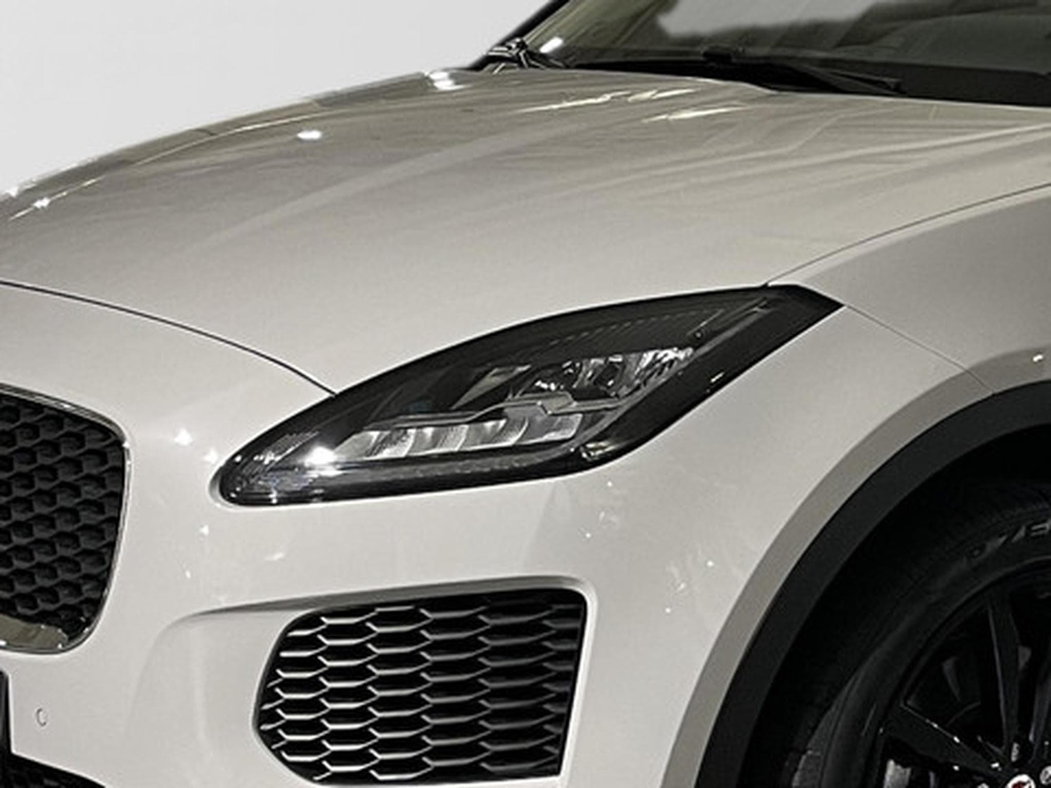 Jaguar E-Pace P250 Aut. AWD S (2019) - Photo 21