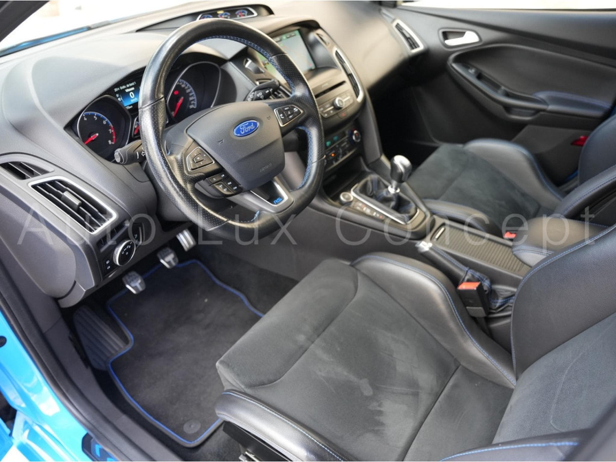 Ford Focus RS 2.3 EcoBoost Pack RS Performance (2016) - Photo 5