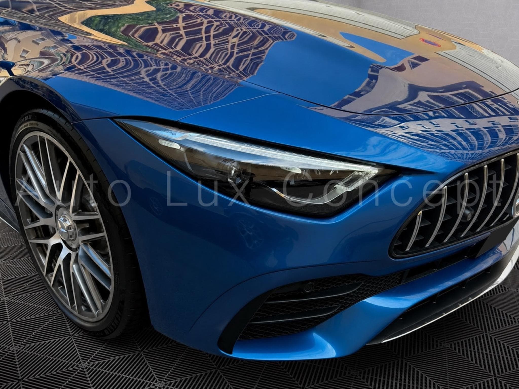 Mercedes SL 43 AMG Roadster (2023) - Photo 4