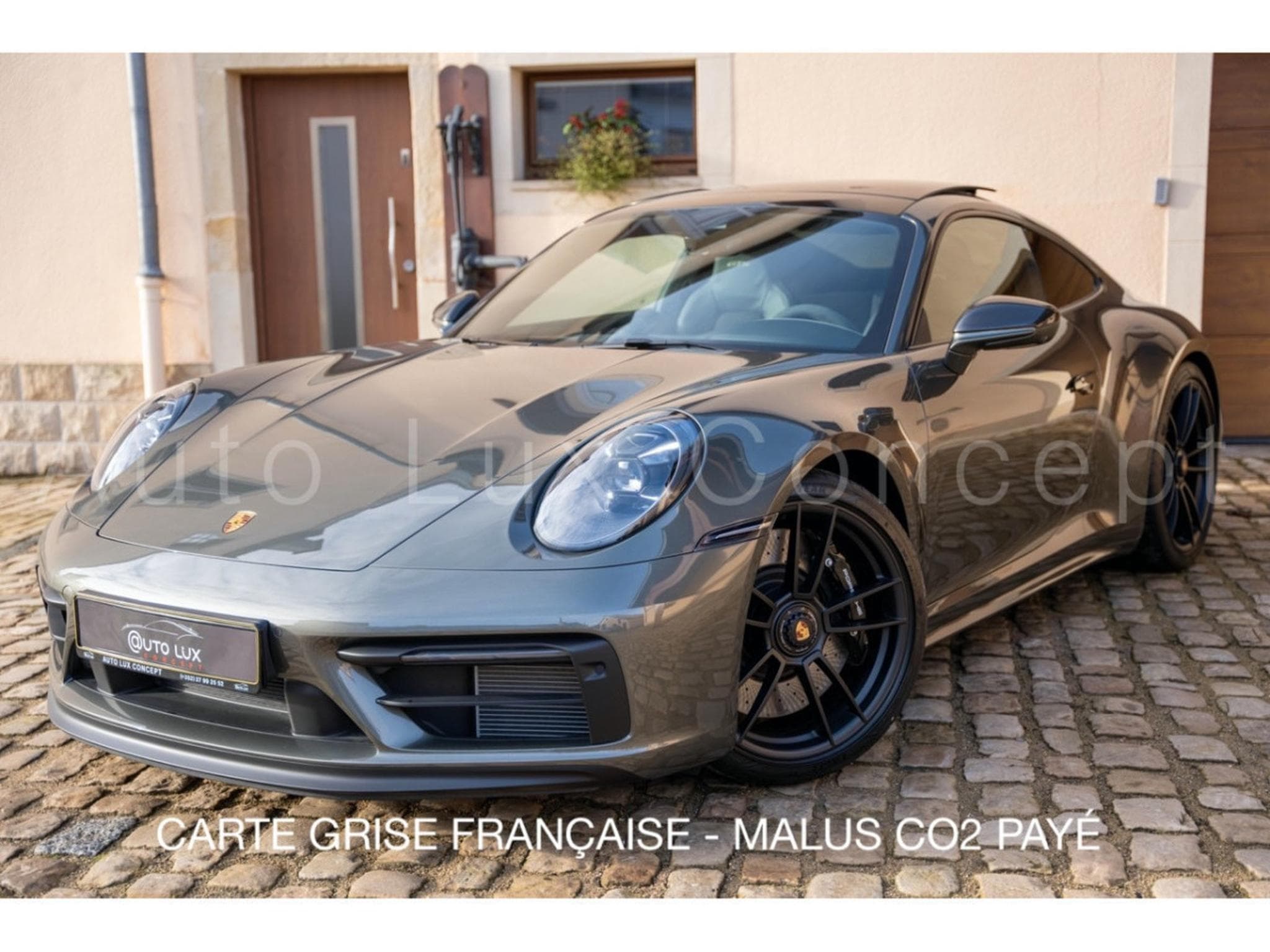 Porsche 911 911 Carrera GTS (2022) - Photo 1