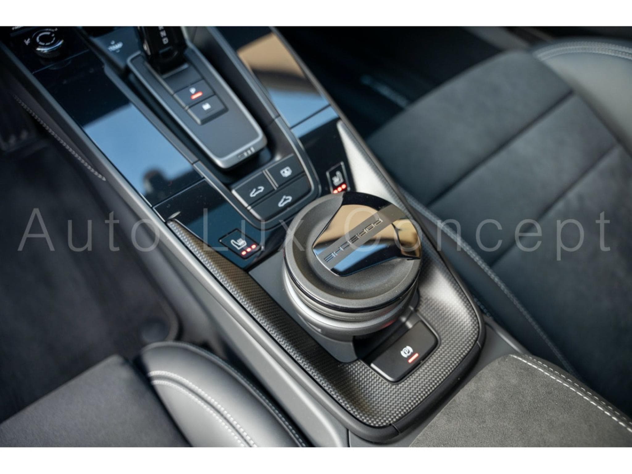 Porsche 911 911 Carrera GTS (2022) - Photo 24