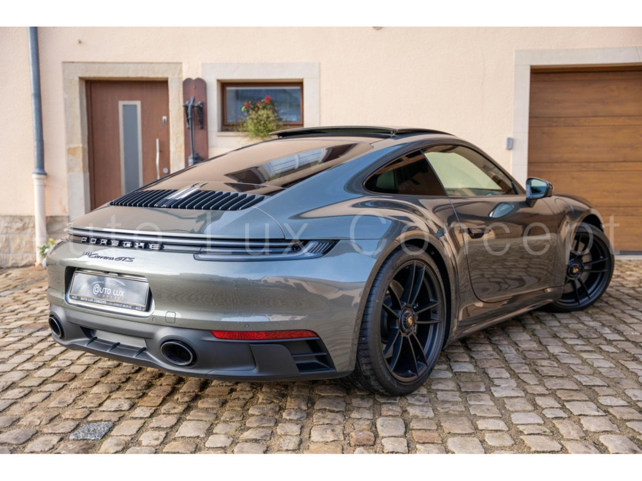 Porsche 911 911 Carrera GTS (2022) - Photo 4
