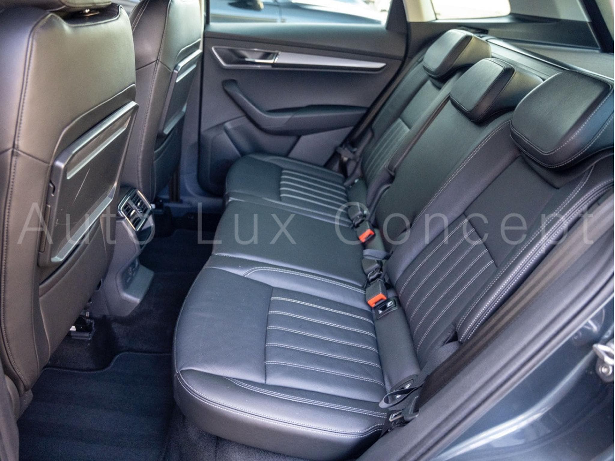 Skoda Karoq 1.5 TSI 150 Style DSG (2018) - Photo 19