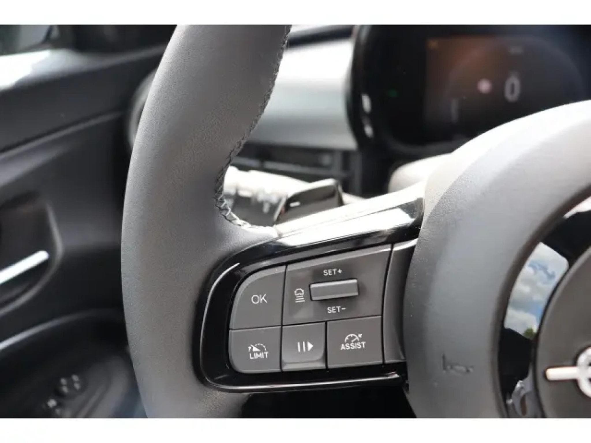 Fiat 600 HYBRID SPORT 1.2 (2026) - Photo 15