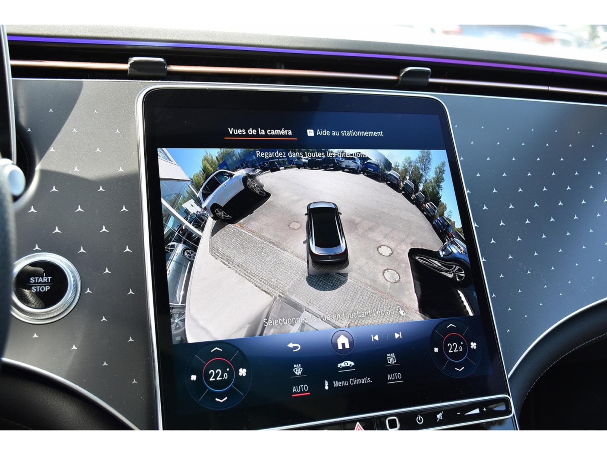 Mercedes EQE 300 AMG Line AIRMATIC DISTR CUIR MEMO PANO BURMESTER CAM360 (2025) - Photo 15