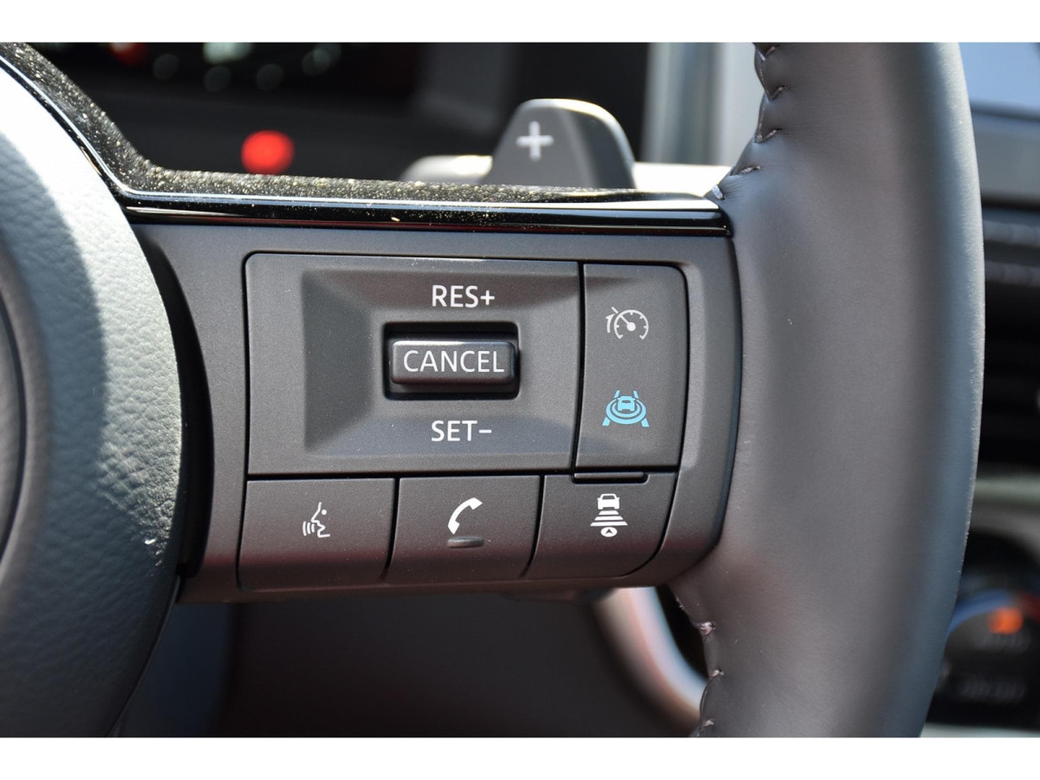 Nissan Qashqai 1.3 DIG-T MHEV Tekna Xtronic 4WD CUIR MEMO PANO CAM360 NEUF (2026) - Photo 18