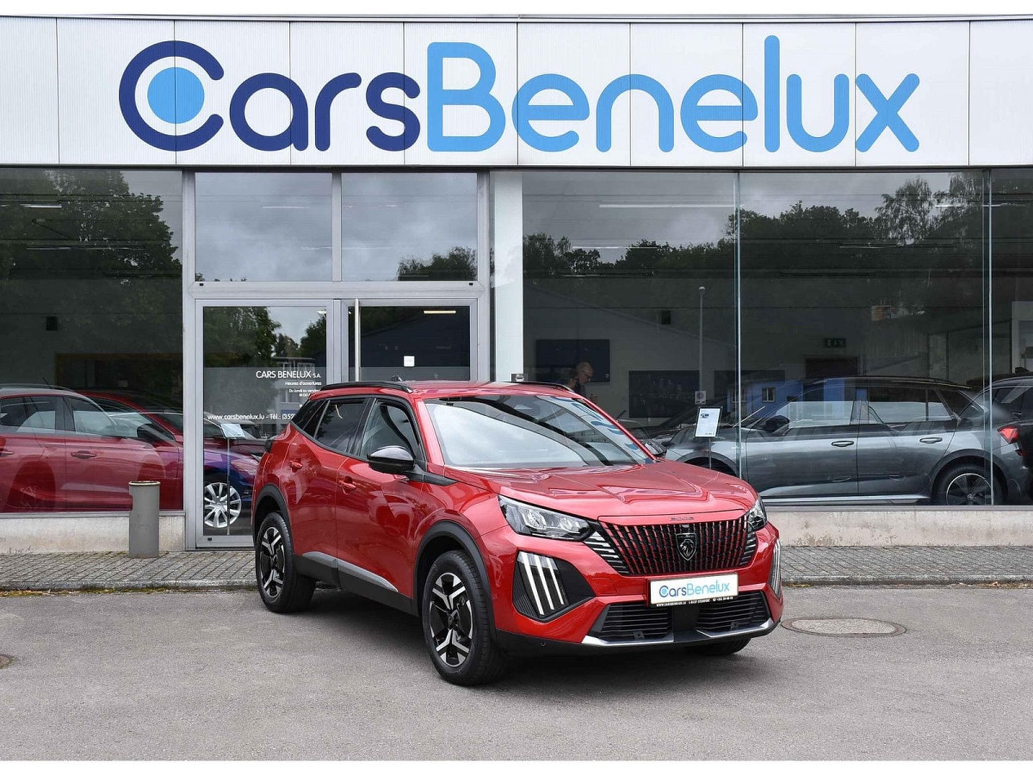 Peugeot 2008 1.2 Hybrid 145 Allure e-DCS6 ACC LANE SIDE GPS CAM360 1°MAIN (2025) - Photo 1