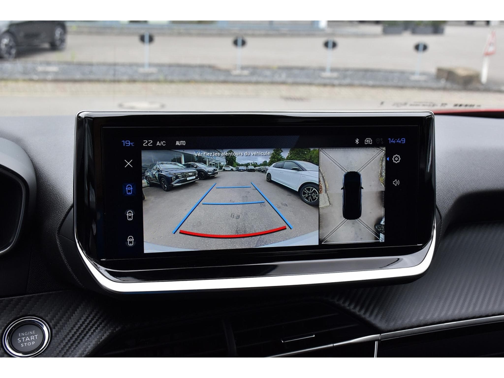 Peugeot 2008 1.2 Hybrid 145 Allure e-DCS6 ACC LANE SIDE GPS CAM360 1°MAIN (2025) - Photo 20