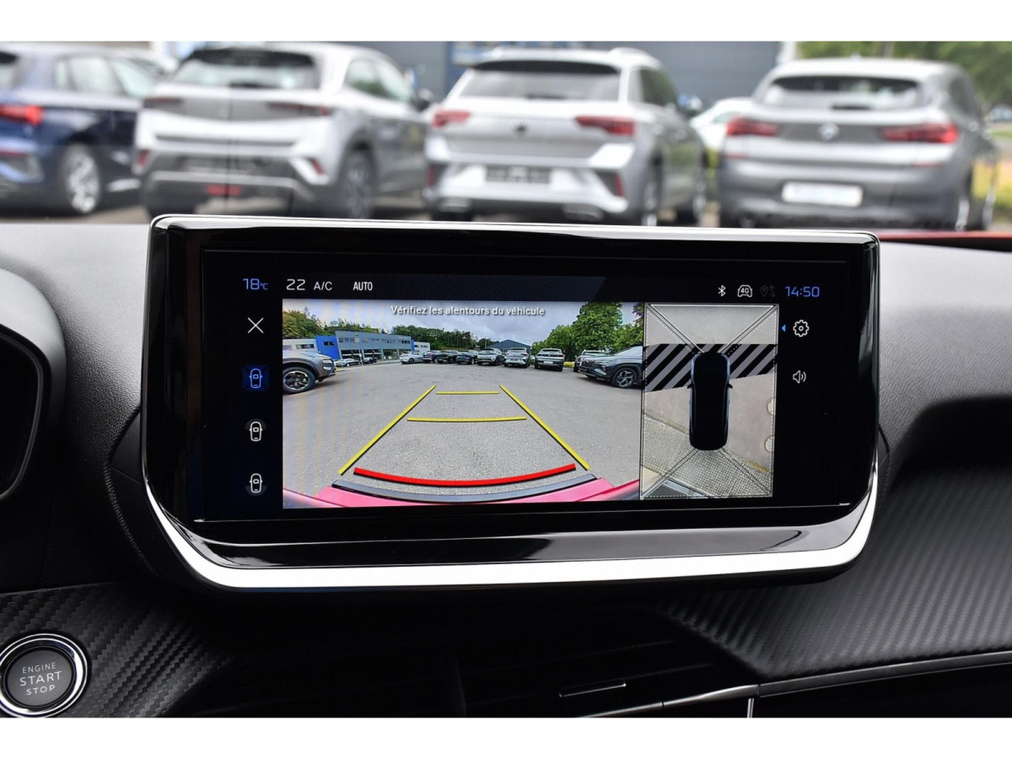 Peugeot 2008 1.2 Hybrid 145 Allure e-DCS6 ACC LANE SIDE GPS CAM360 1°MAIN (2025) - Photo 21