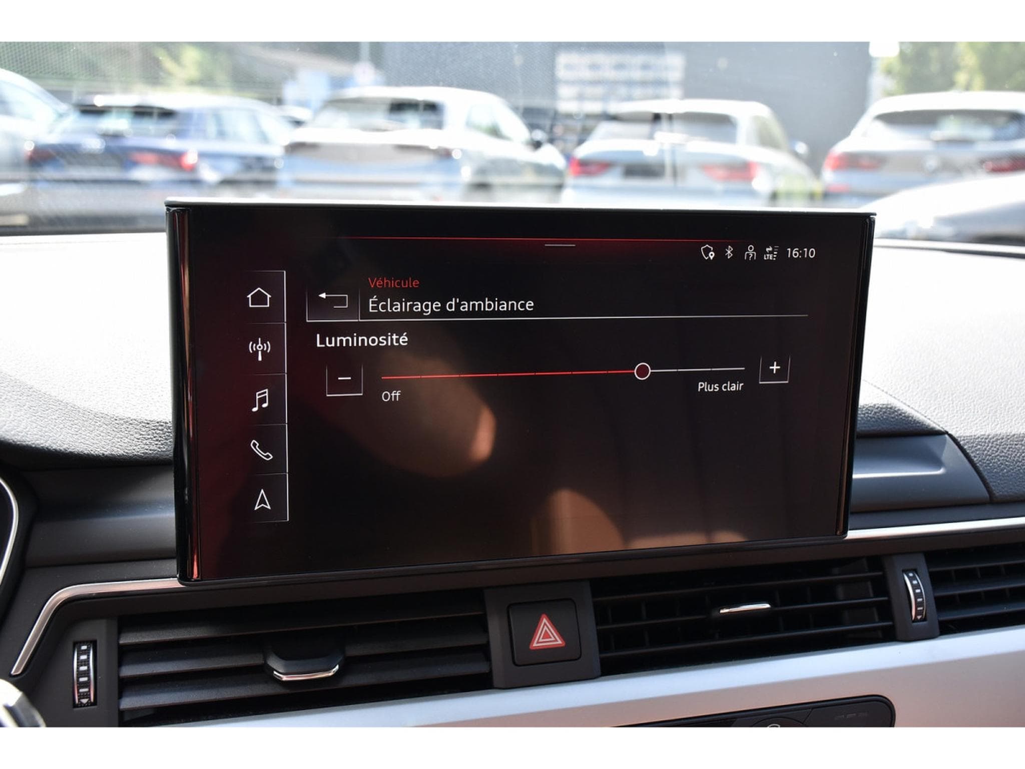 Audi A4 40 TDI Quattro S-Tronic CUIR GPS ATT RMQ CAM 1° MAIN (2022) - Photo 14