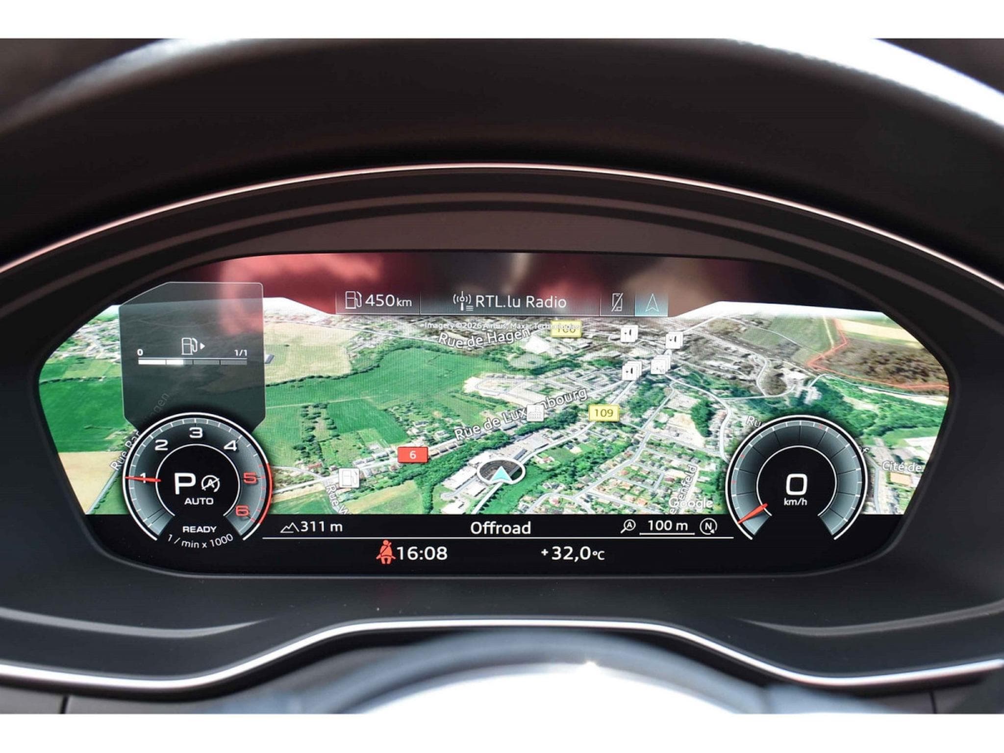 Audi A4 40 TDI Quattro S-Tronic CUIR GPS ATT RMQ CAM 1° MAIN (2022) - Photo 17