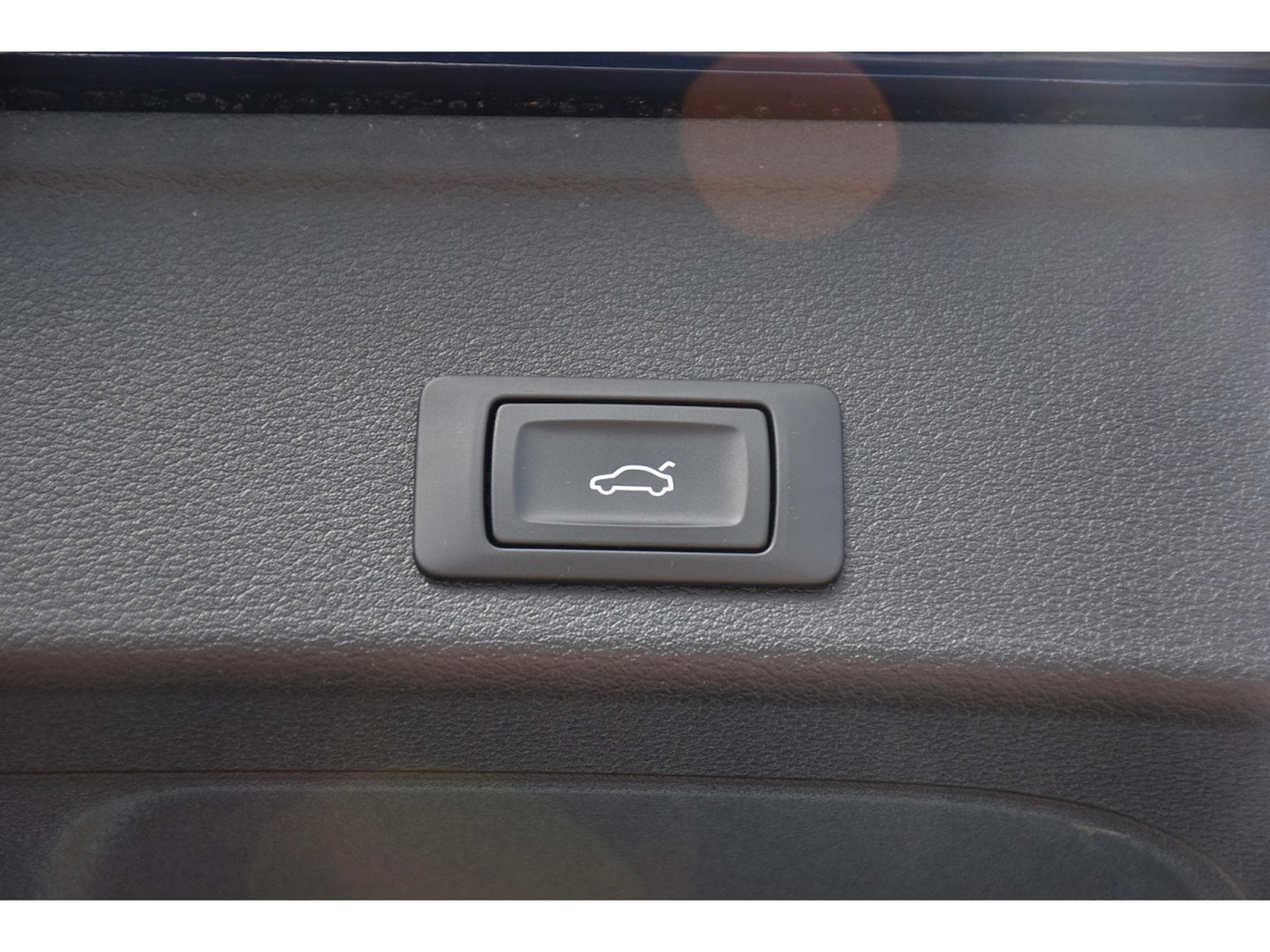 Audi A4 40 TDI Quattro S-Tronic CUIR GPS ATT RMQ CAM 1° MAIN (2022) - Photo 22