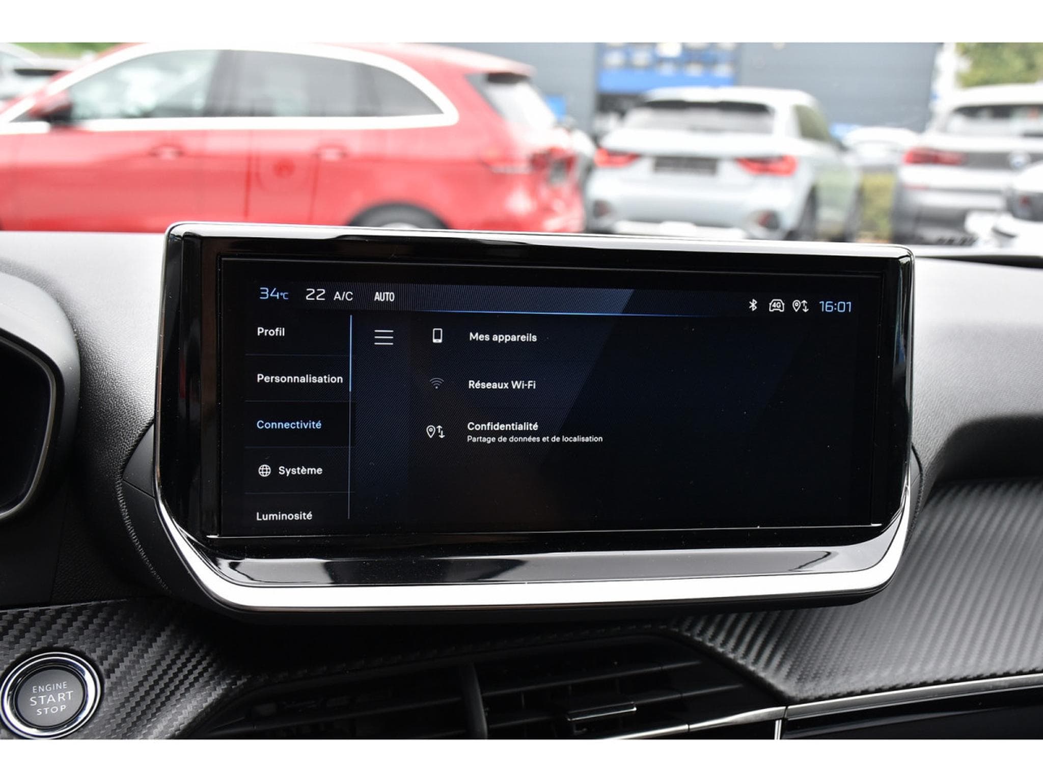 Peugeot 2008 1.2 PureTech Allure ACC GPS LANE SIDE REGUL CAM 360 1° MAIN (2025) - Photo 11