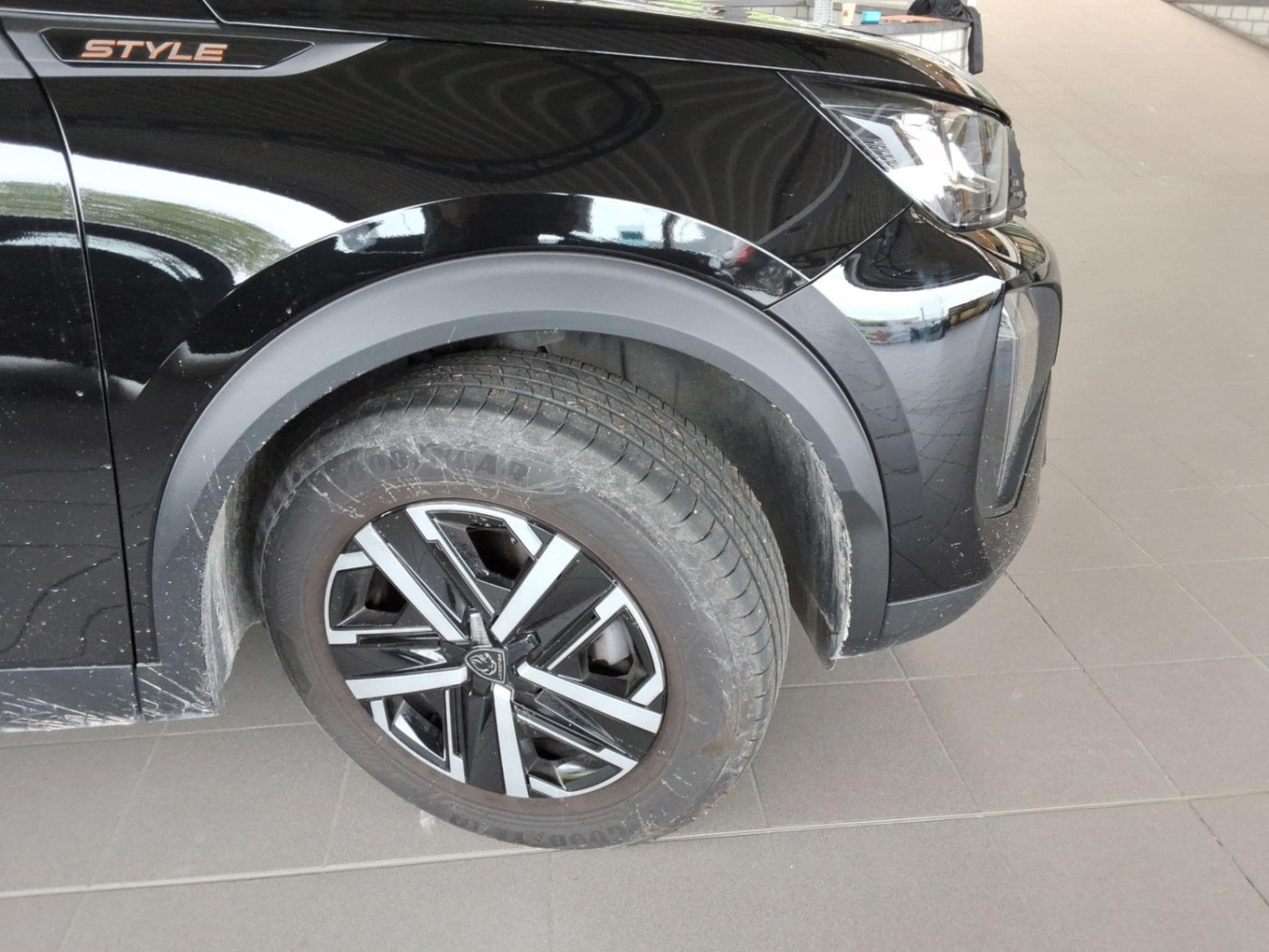 Peugeot 2008 Style (2025) - Photo 14
