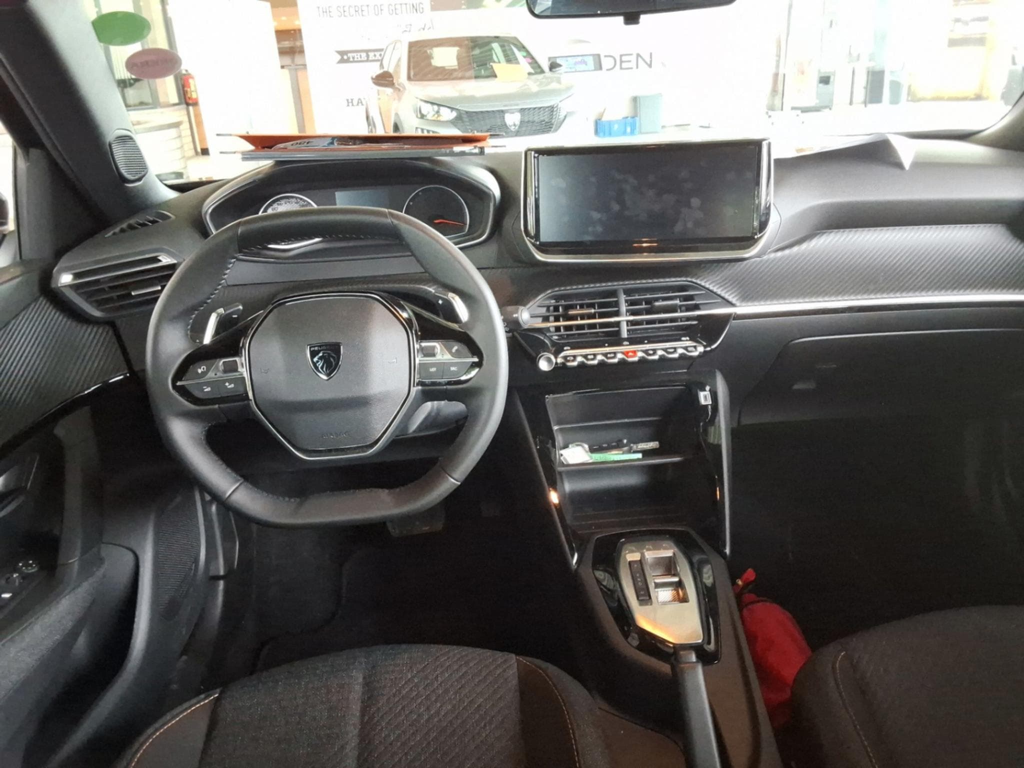 Peugeot 2008 Style (2025) - Photo 7