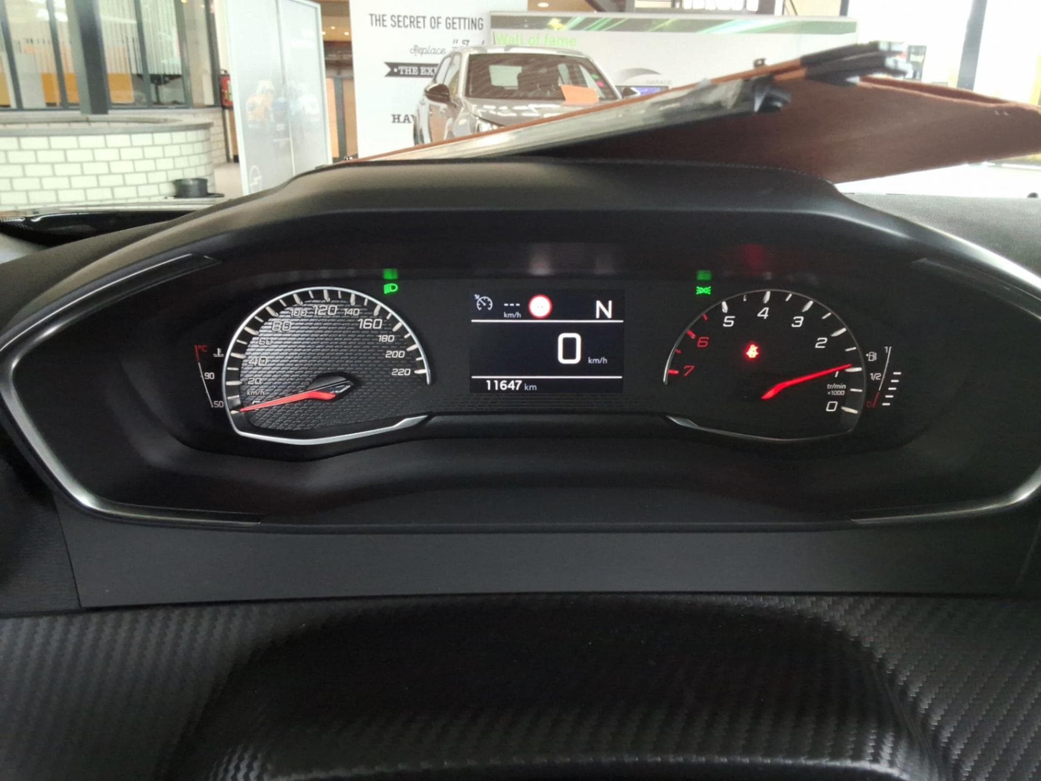 Peugeot 2008 Style (2025) - Photo 8