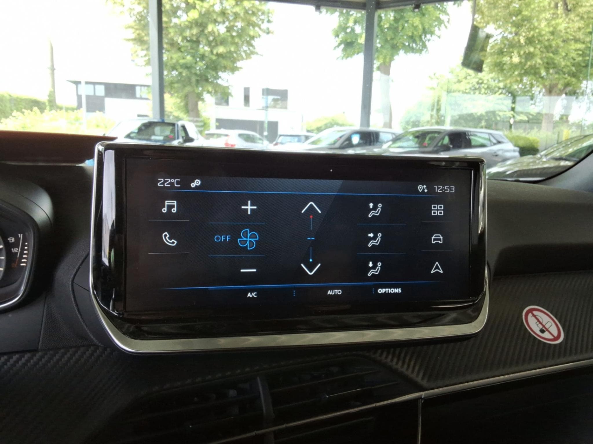 Peugeot 2008 Style (2025) - Photo 10