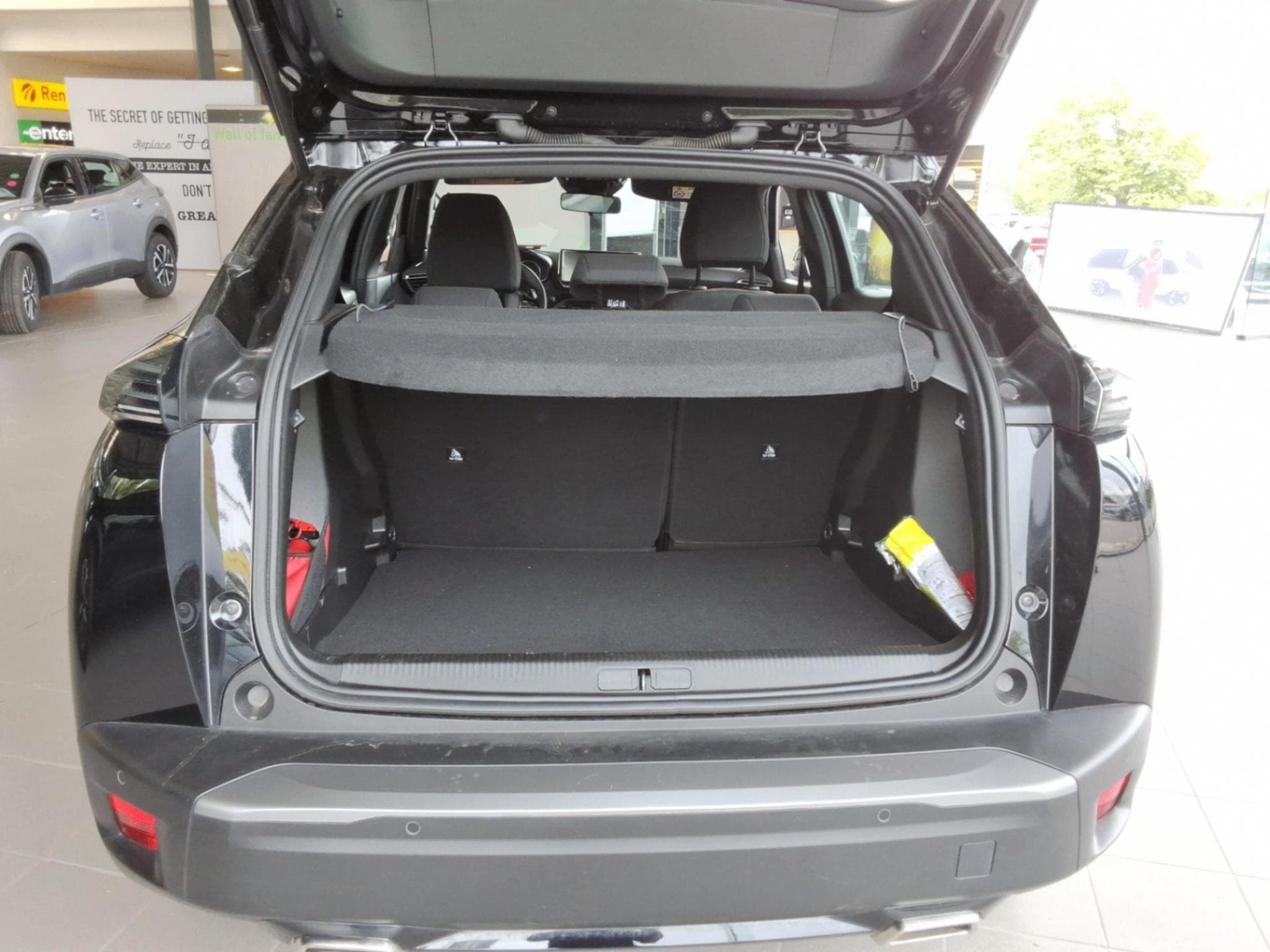 Peugeot 2008 Style (2025) - Photo 11