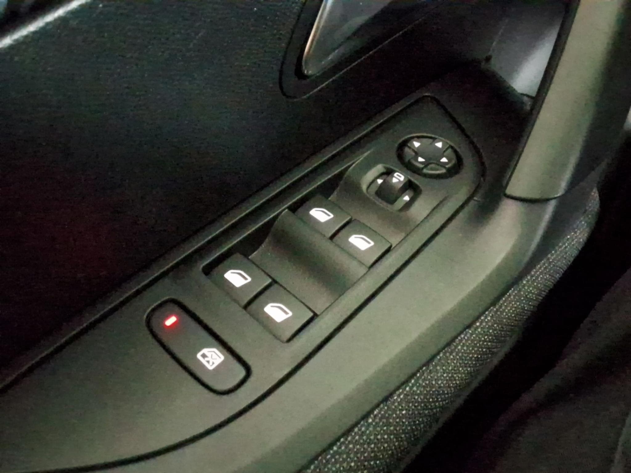 Peugeot 2008 Style (2025) - Photo 9