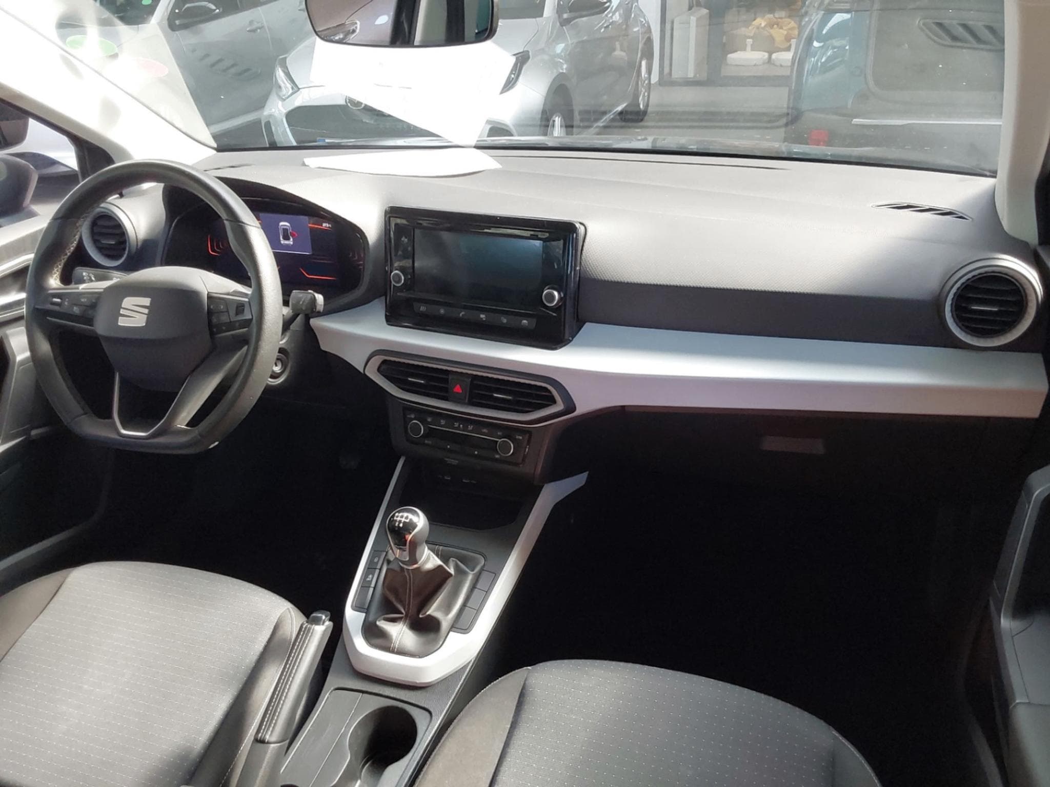 Seat Arona Move! Full Link (2023) - Photo 5