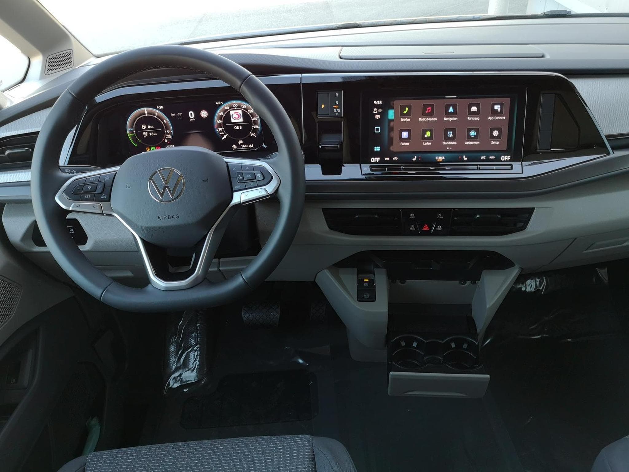 VW T7 Sport Edition (2026) - Photo 6
