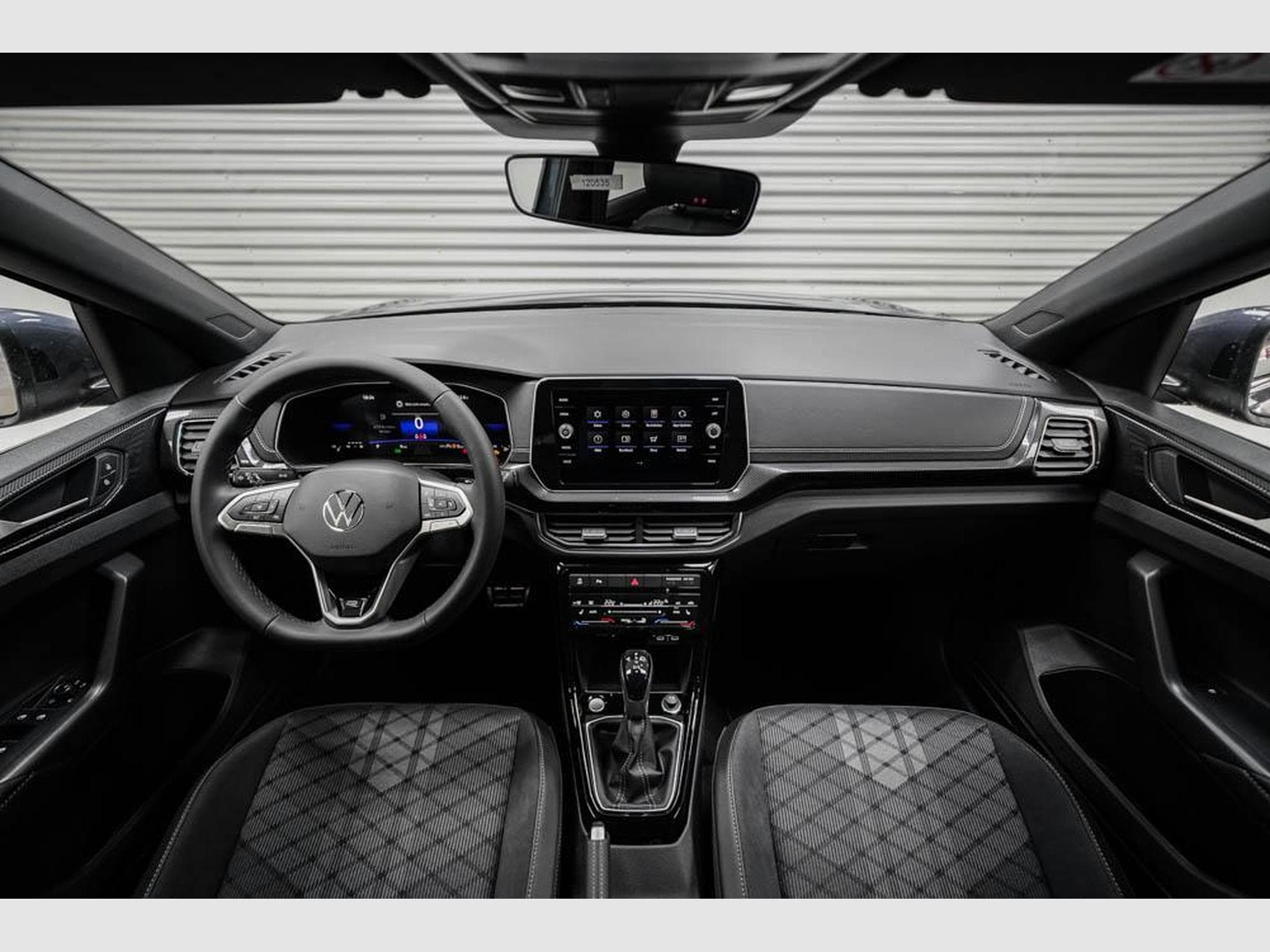 VW T-Cross 1,0 TSI DSG (2026) - Photo 6