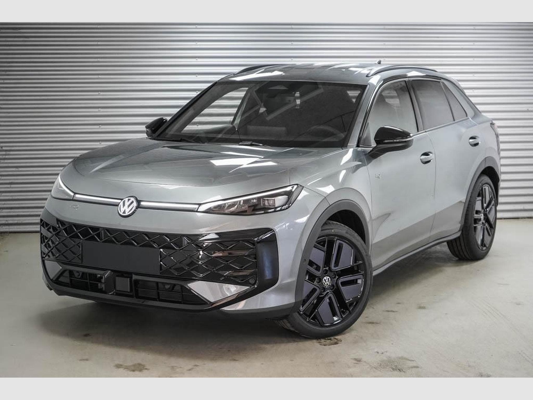 VW T-Roc neuer 1,5 eTSI (2026) - Photo 1