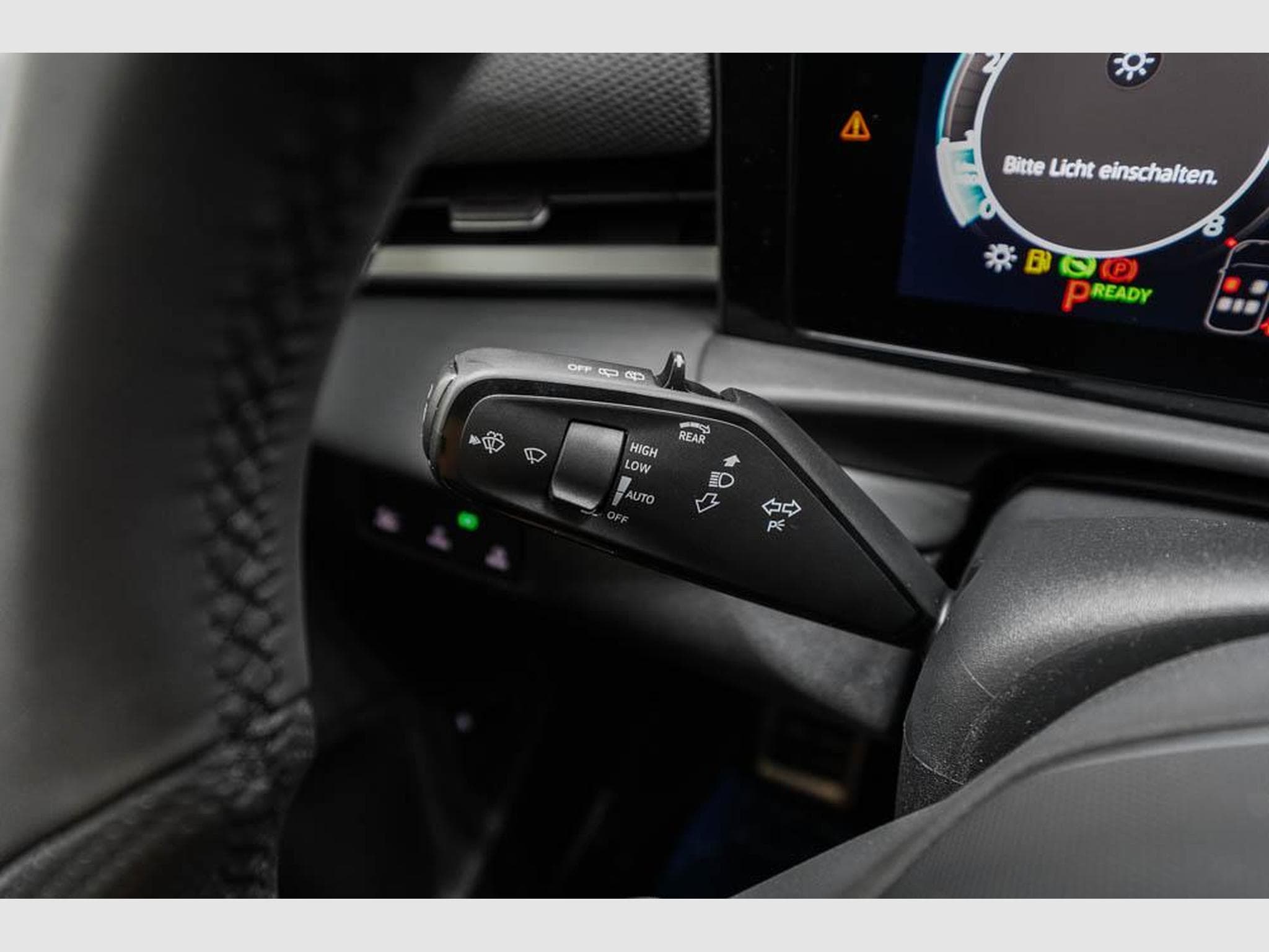 VW T-Roc neuer 1,5 eTSI (2026) - Photo 10