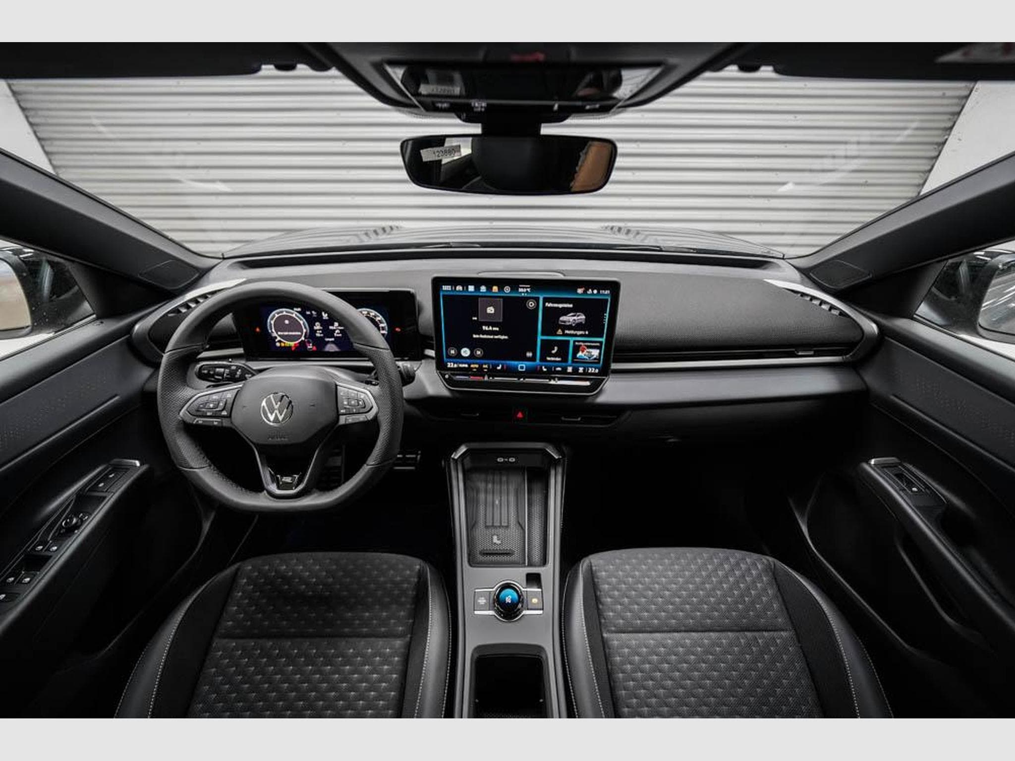 VW T-Roc neuer 1,5 eTSI (2026) - Photo 6