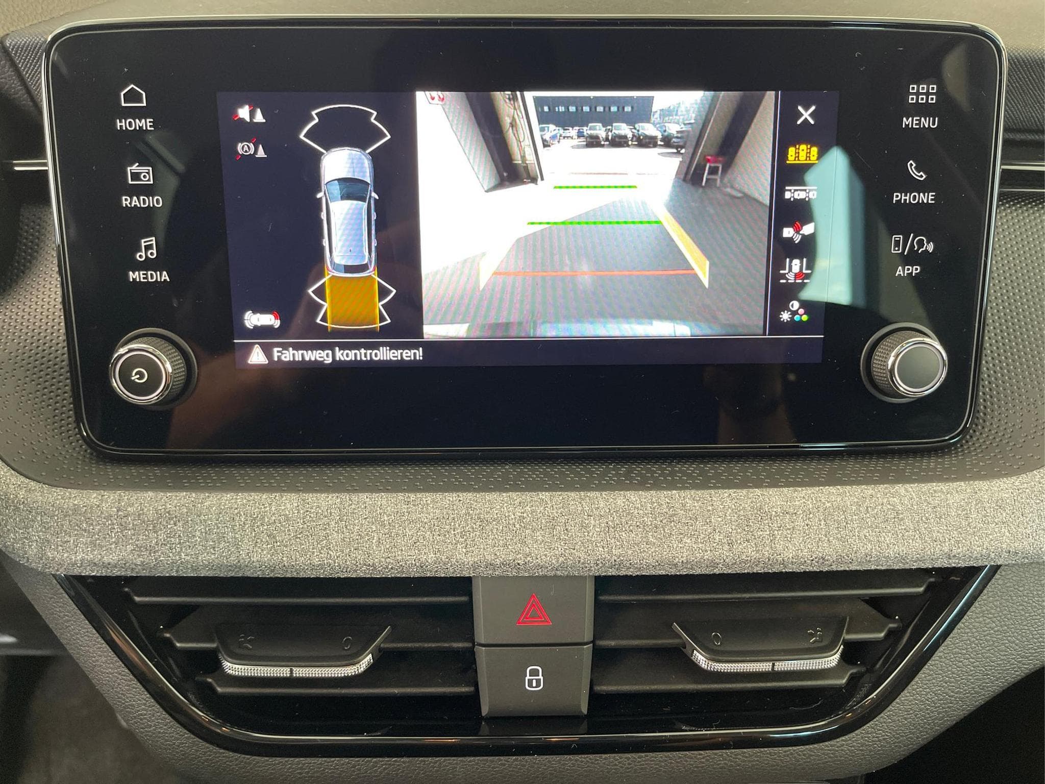 Skoda Kamiq Selection (2026) - Photo 19