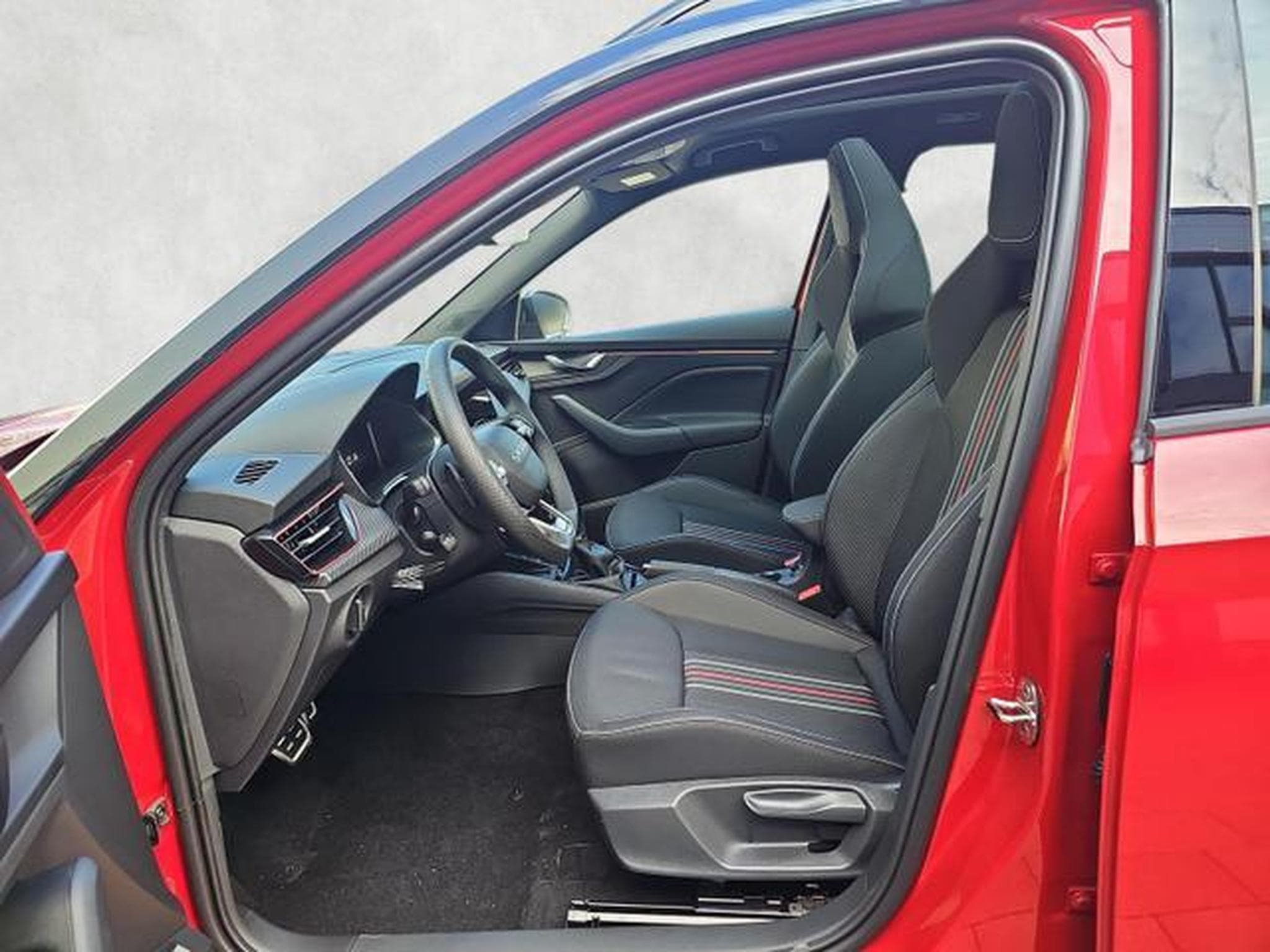 Skoda Kamiq Monte Carlo (2026) - Photo 9
