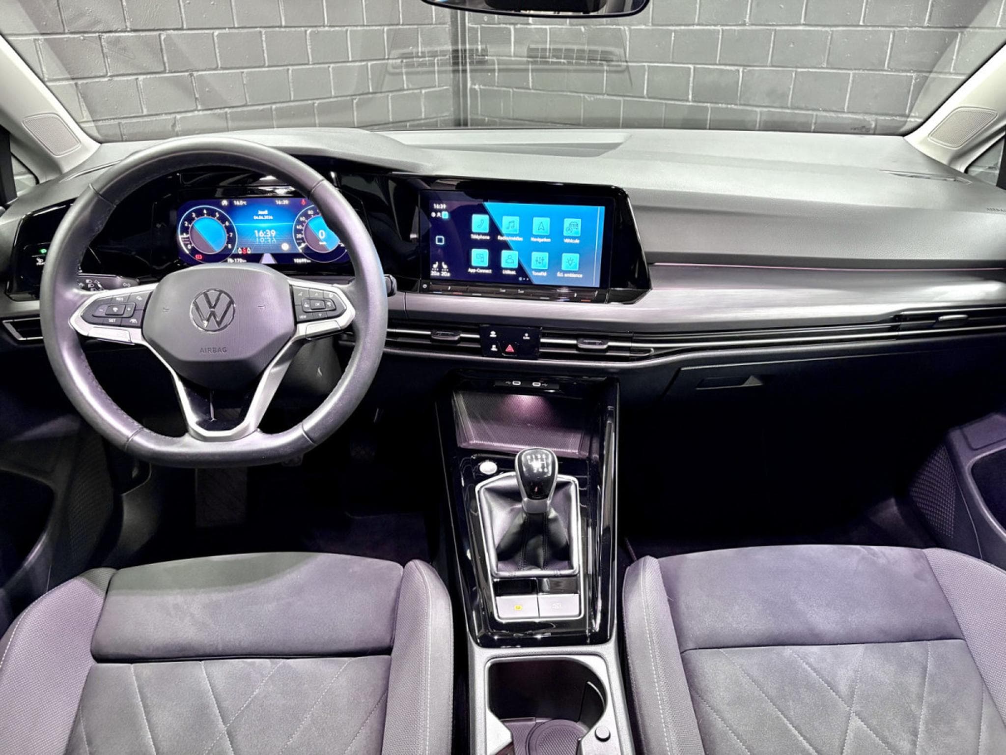 VW Golf Style 1.5 TSI 130 CV BVM6 *BERGAMO* MASSAGE* CARPLAY * (2024) - Photo 10